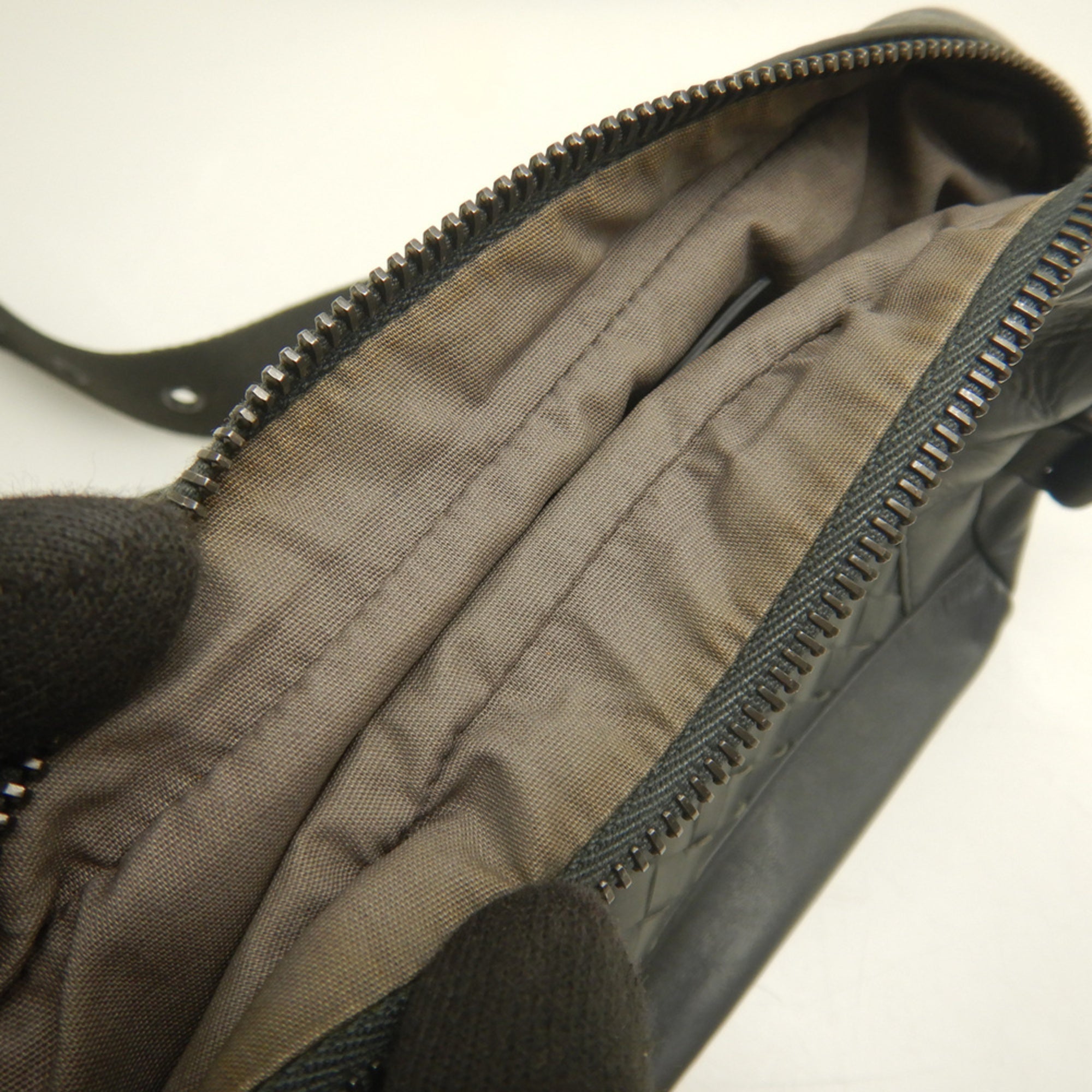 Bottega Veneta Intrecciato Dark Gray Intrecciato Fanny Pack (Pre-Owned)