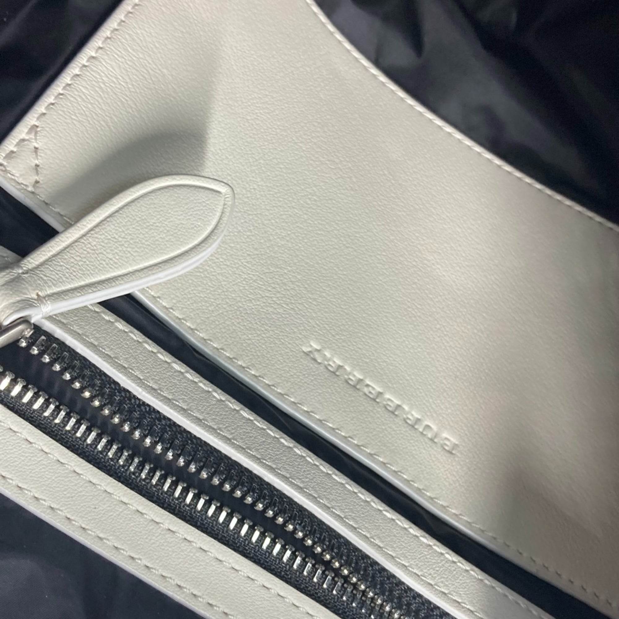 Burberry Beige Leather Backpack (Pre-Owned)