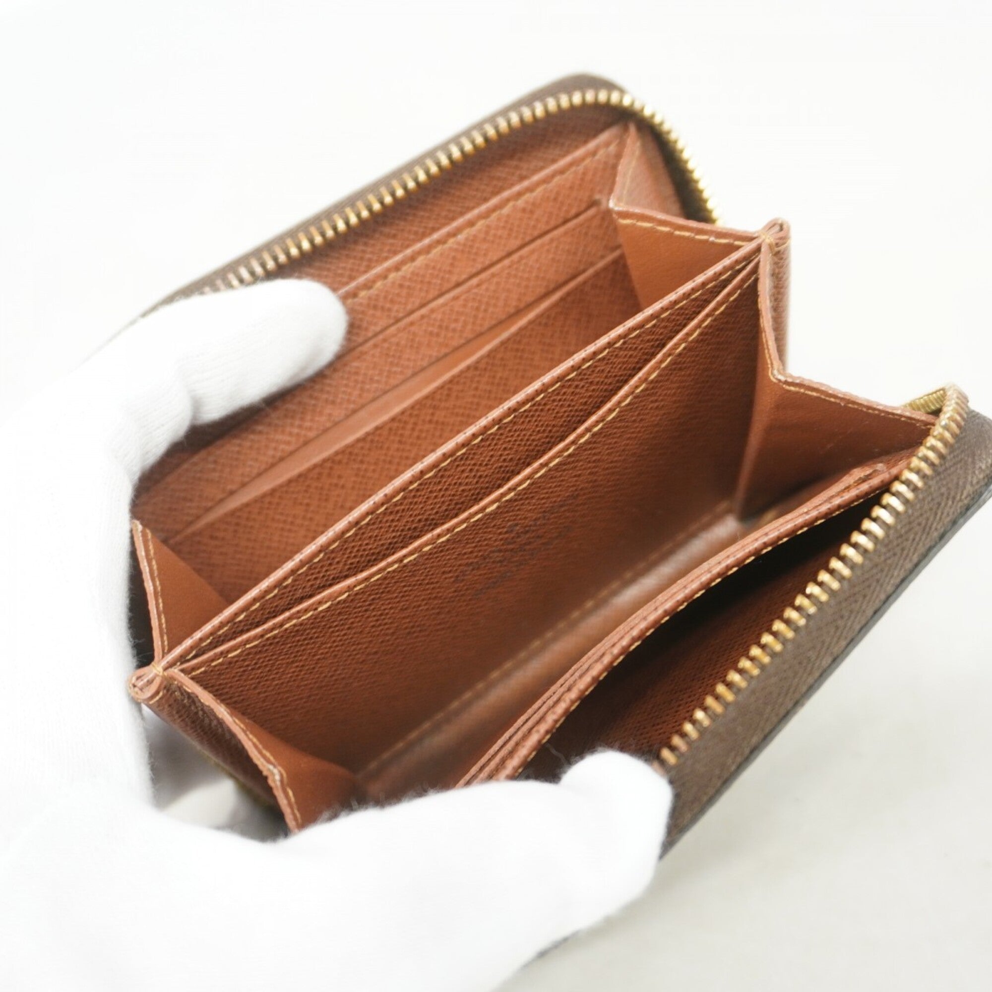 Louis Vuitton Brown Coin Purse/Coin Case (Pre-Owned)