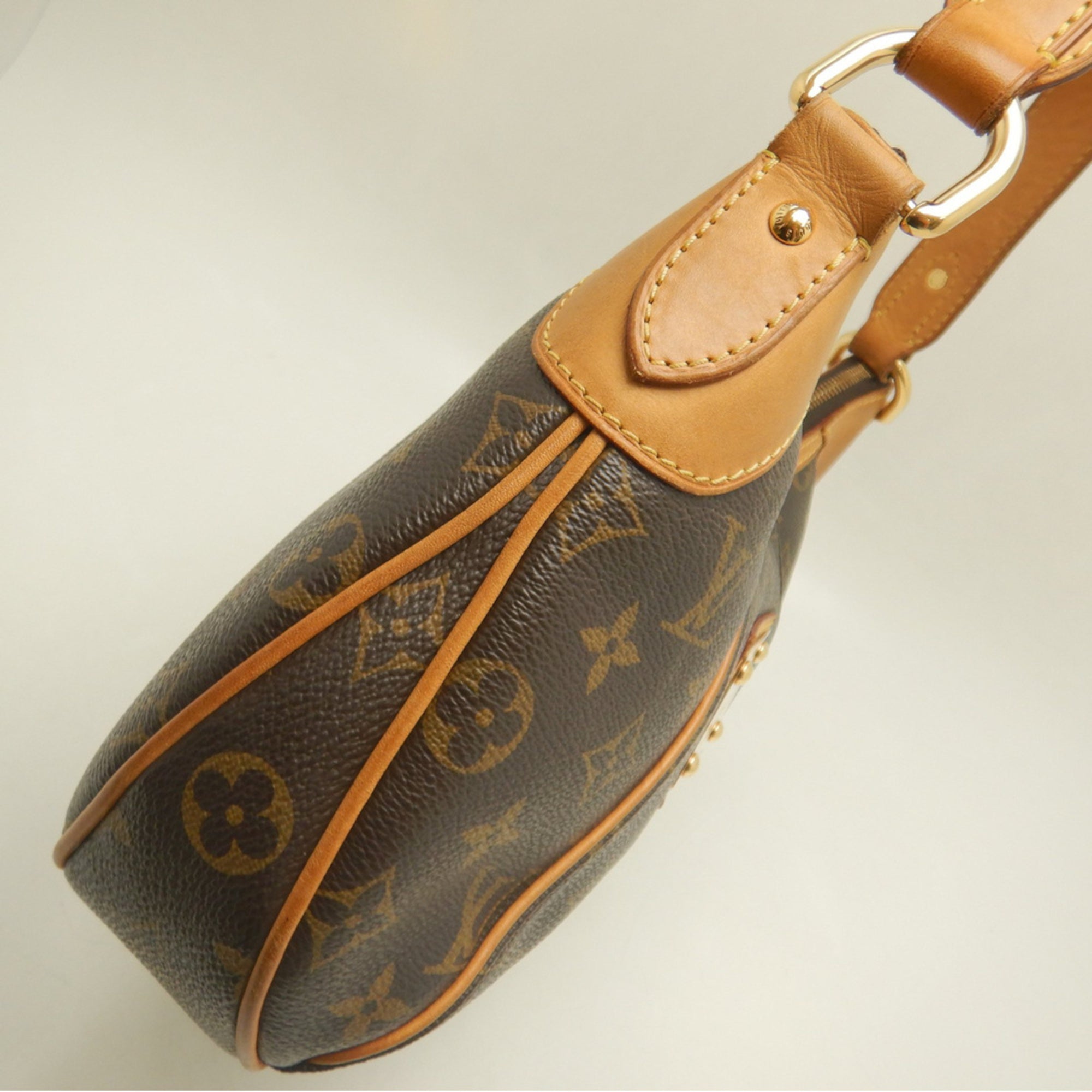 Louis Vuitton Brown Monogram Monogram Canvas Shoulder Bag (Pre-Owned)