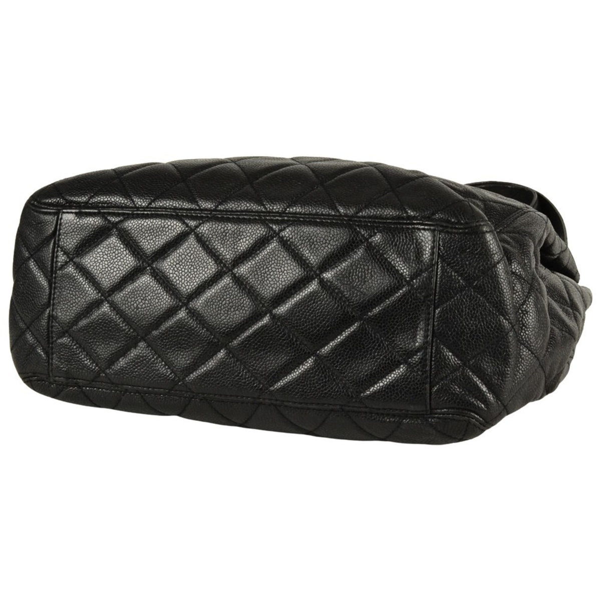 Chanel Black Grained Calfskin Shoulder Bag (Pre-Owned)