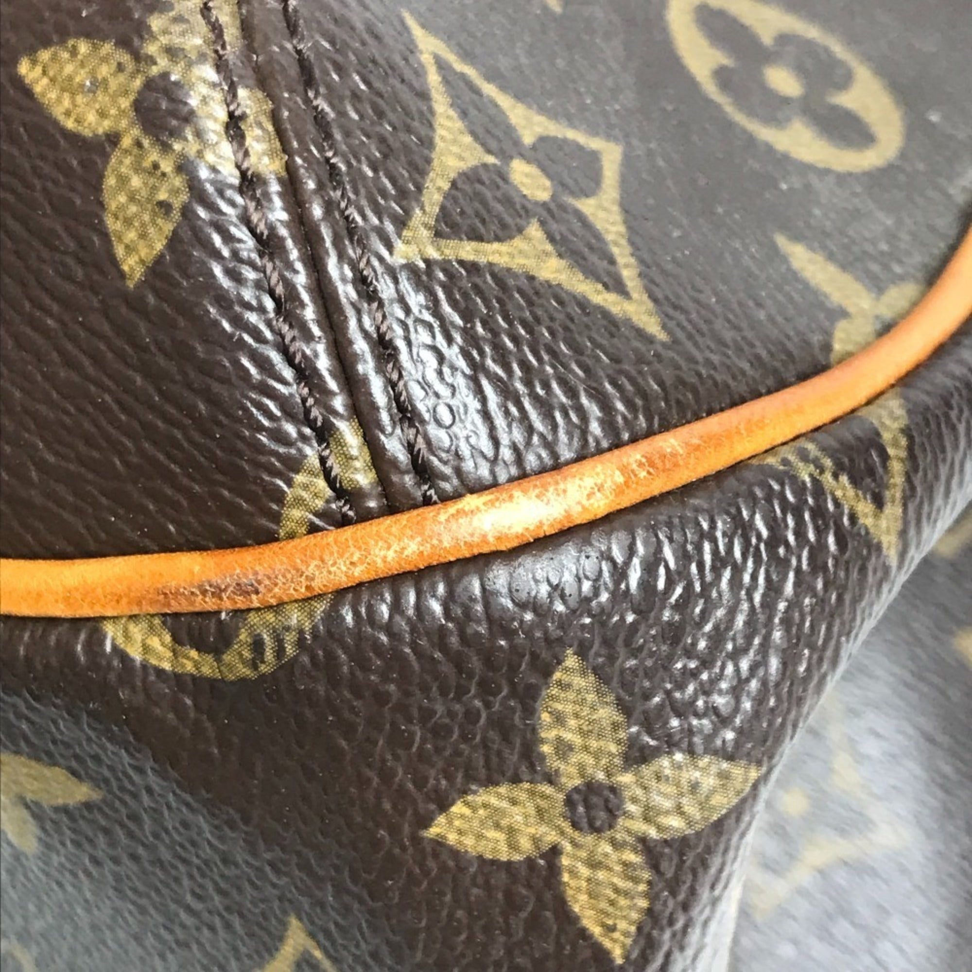 Louis Vuitton Brown Monogram Monogram Shoulder Bag Tote Bag (Pre-Owned)