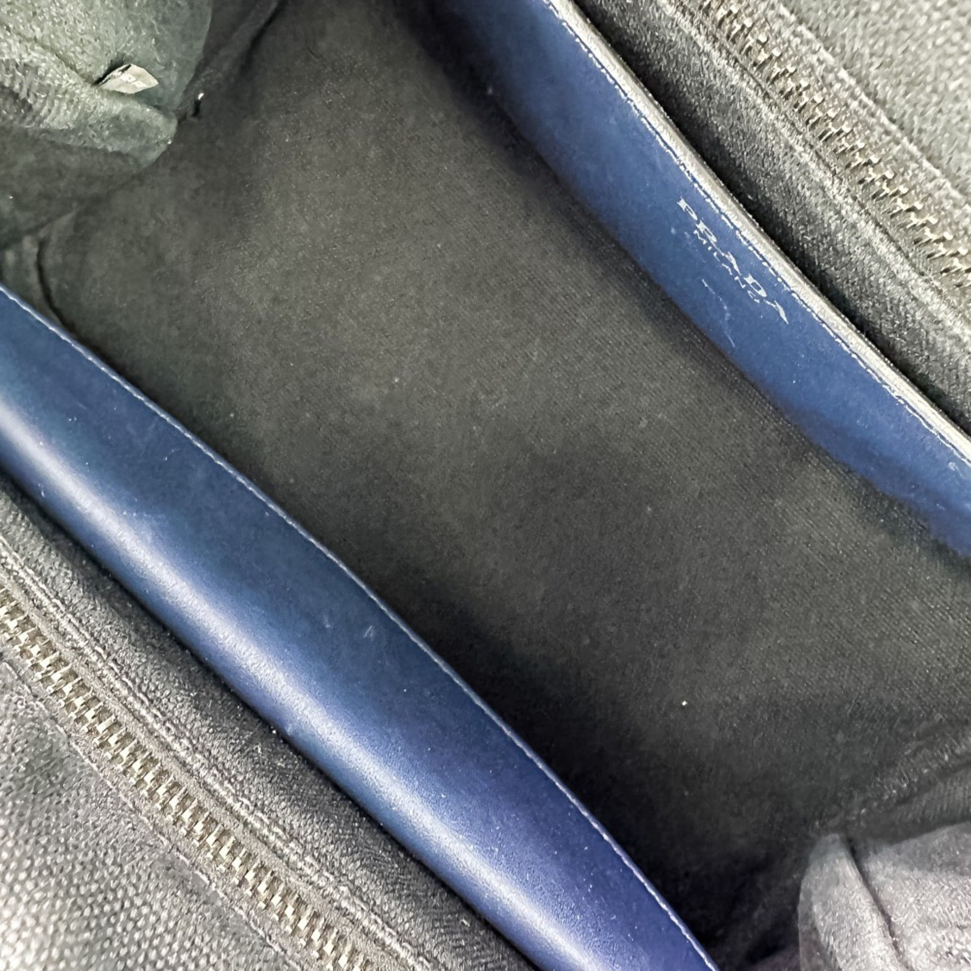 Prada Black Navy Handbag Shoulder Bag (Pre-Owned)