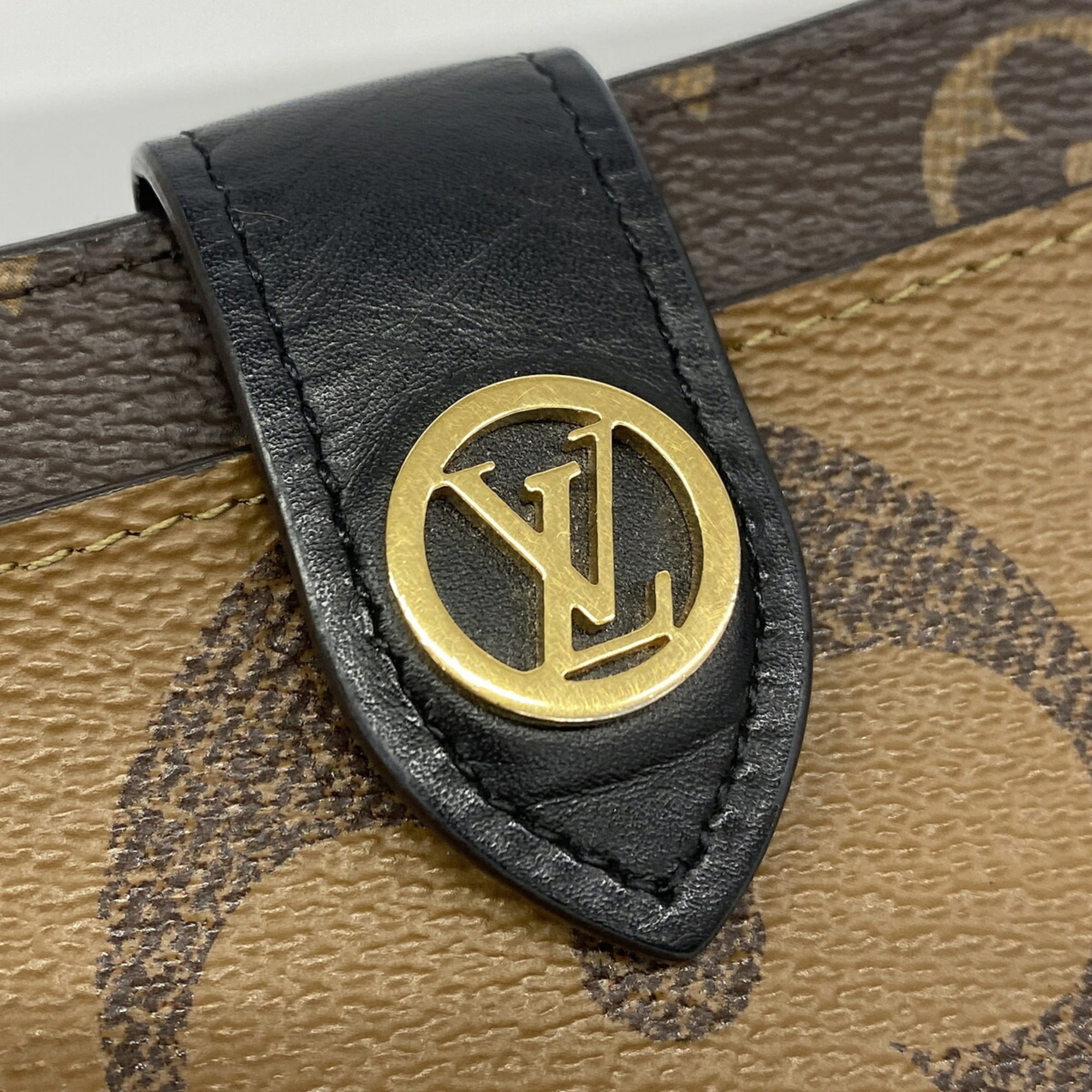 Louis Vuitton Brown Wallet (Bi-Fold) (Pre-Owned)