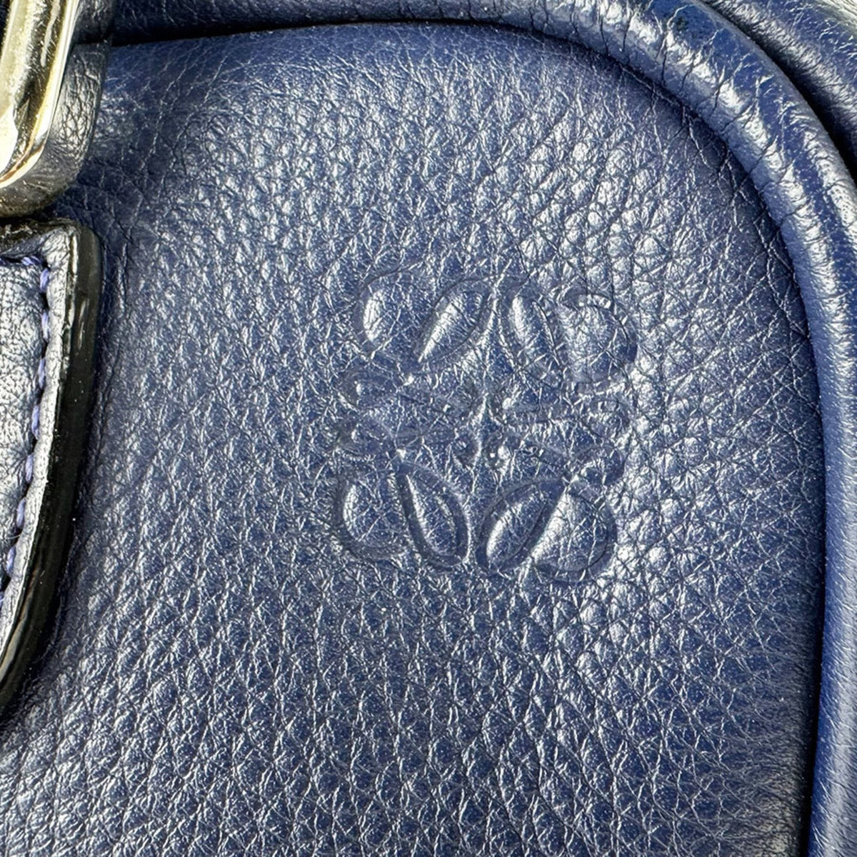 Loewe Navy Leather Handbag Shoulder Bag (Pre-Owned)