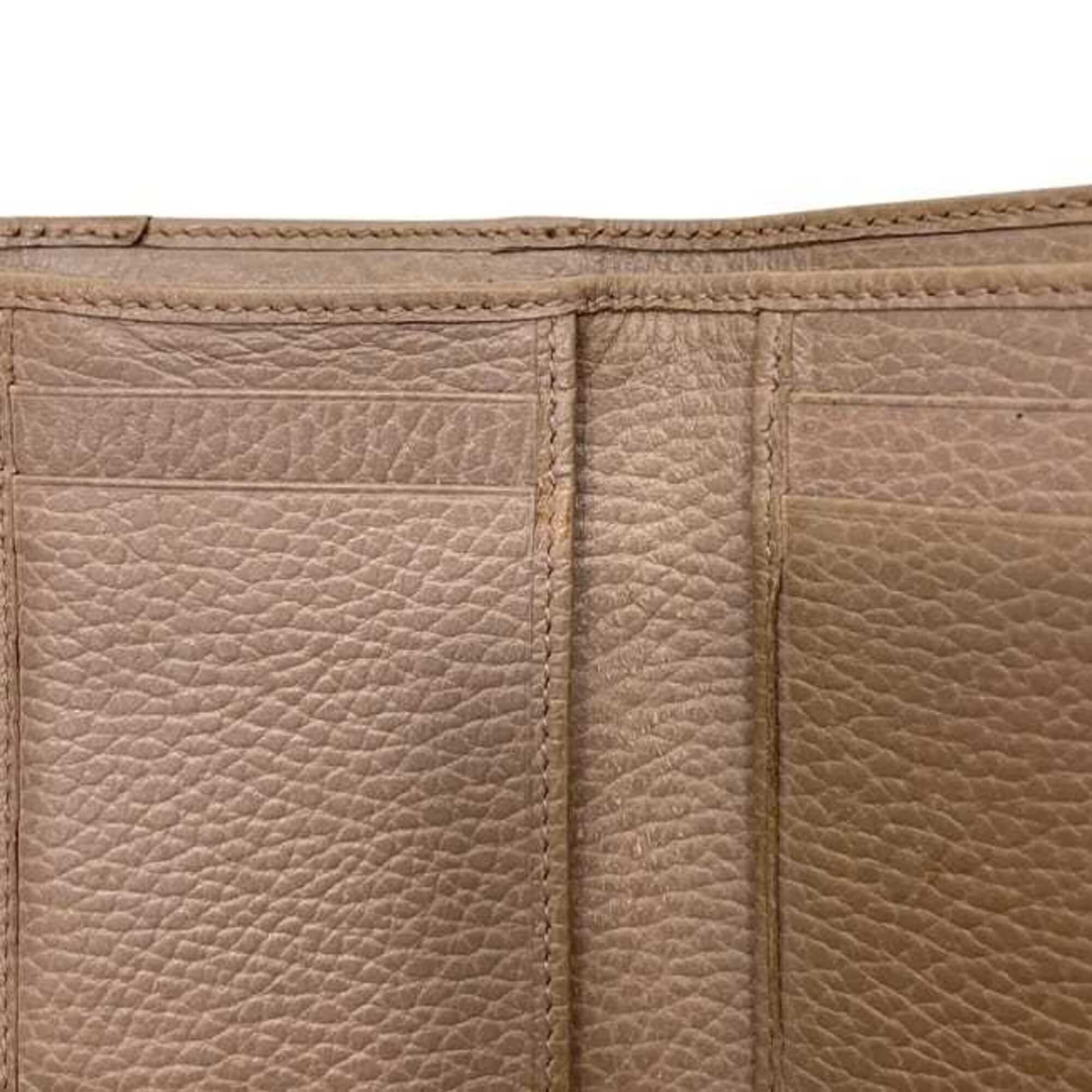 Gucci Beige Leather Wallet (Tri-Fold) (Pre-Owned)