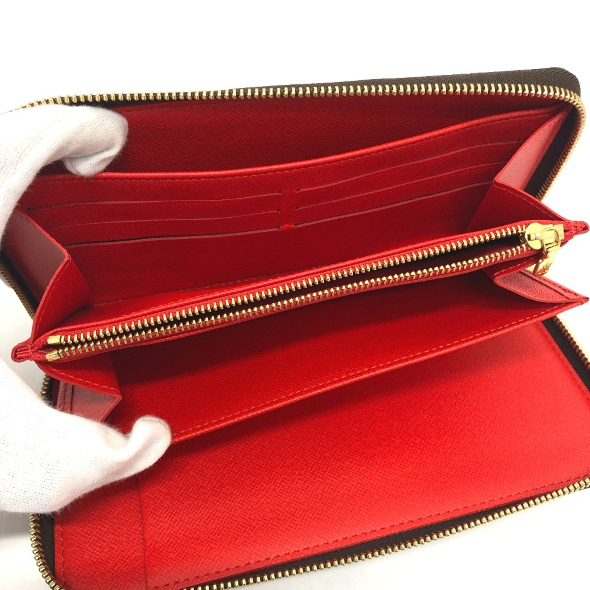 Louis Vuitton Brown Other Long Wallet (Bi-Fold) (Pre-Owned)