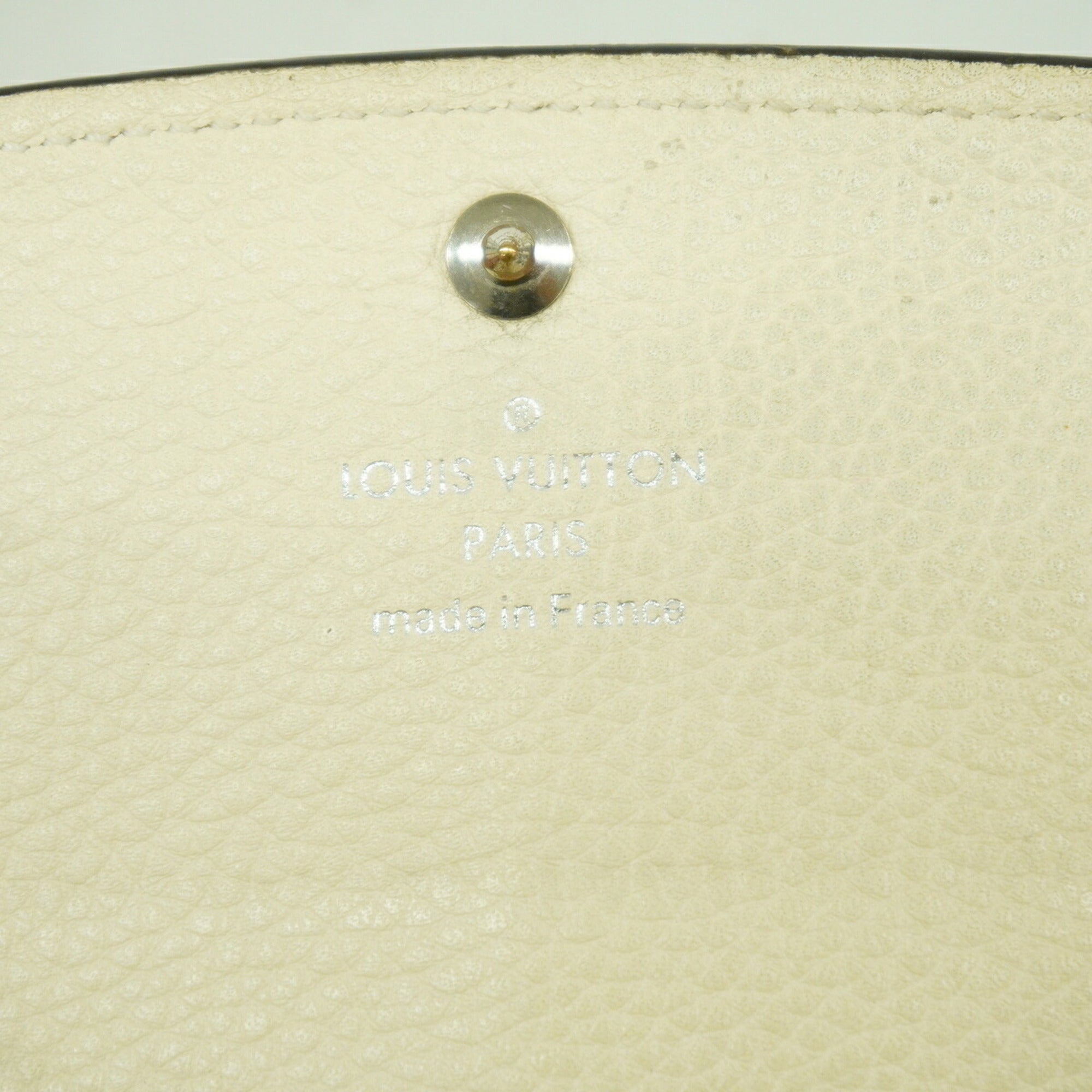 Louis Vuitton Lv Off White Long Wallet (Bi-Fold) (Pre-Owned)
