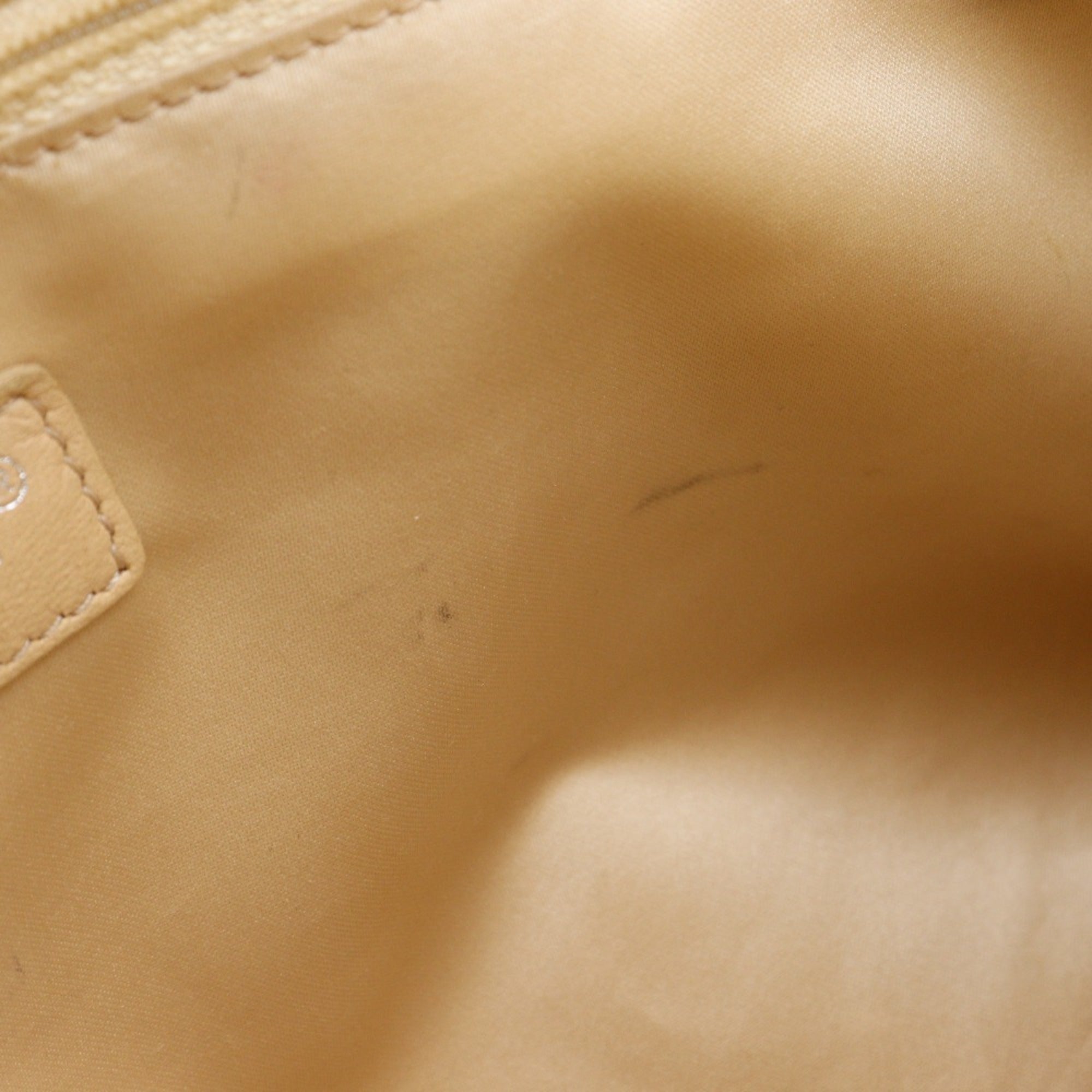 Chanel Beige Grained Calfskin Tote Bag (Pre-Owned)