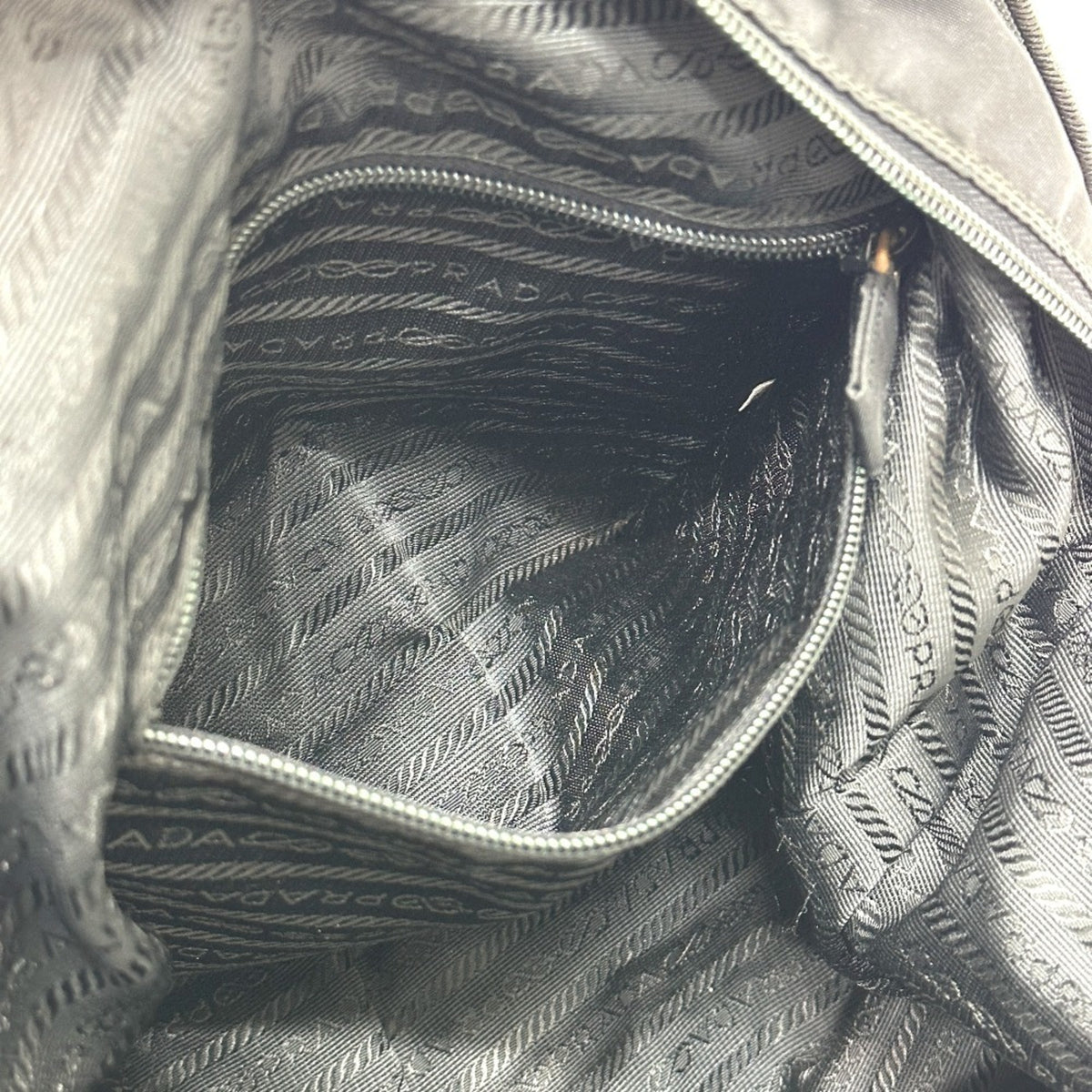 Prada Black Nylon Handbag Shoulder Bag Tote Bag (Pre-Owned)