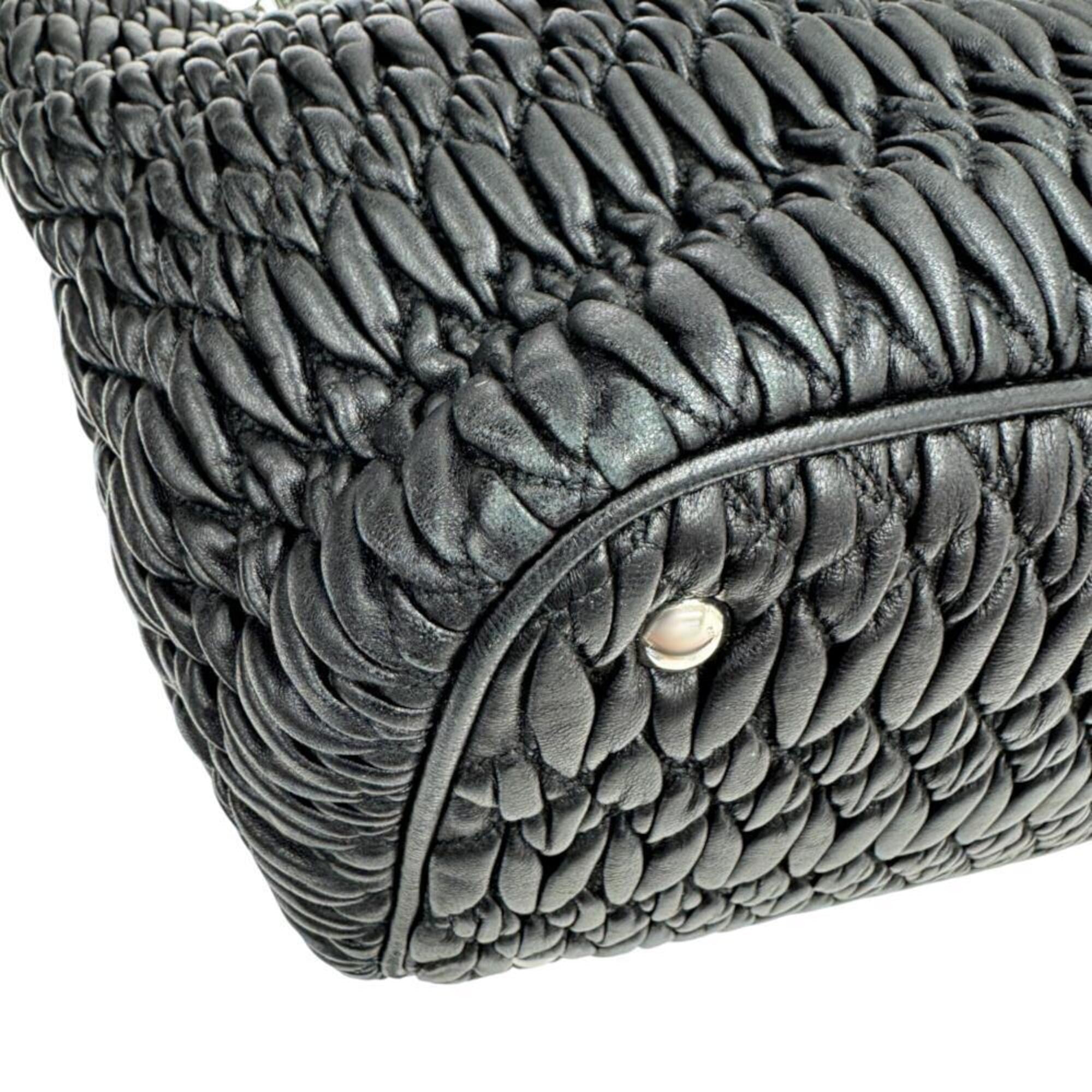 Miu Miu Black Leather Handbag Shoulder Bag (Pre-Owned)