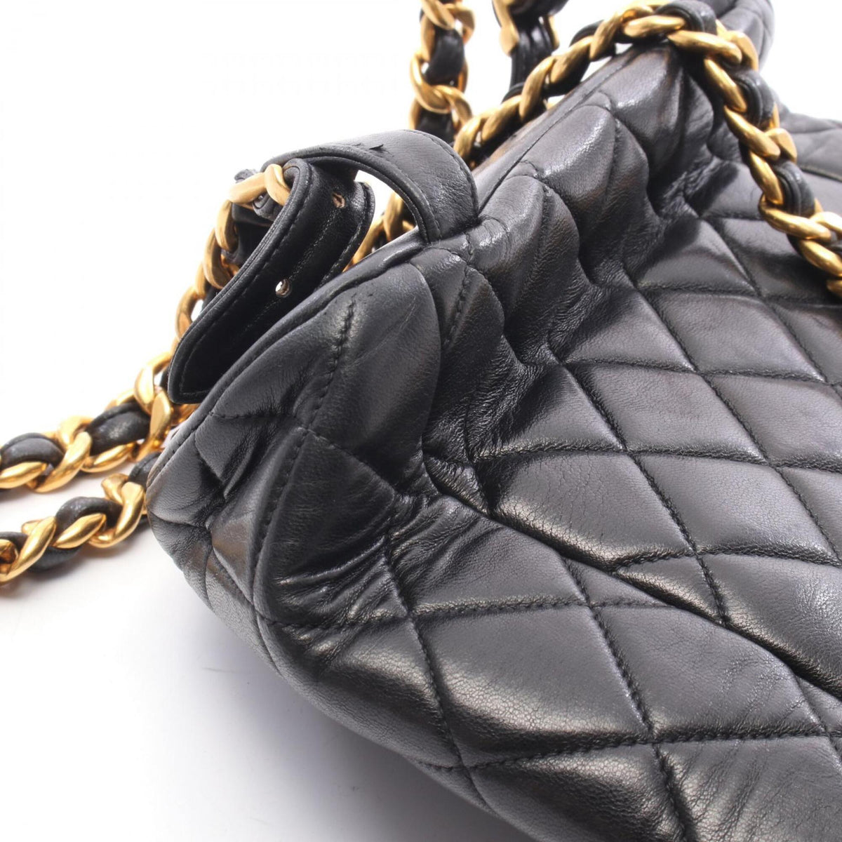 Chanel Black Leather Backpack Handbag (Pre-Owned)