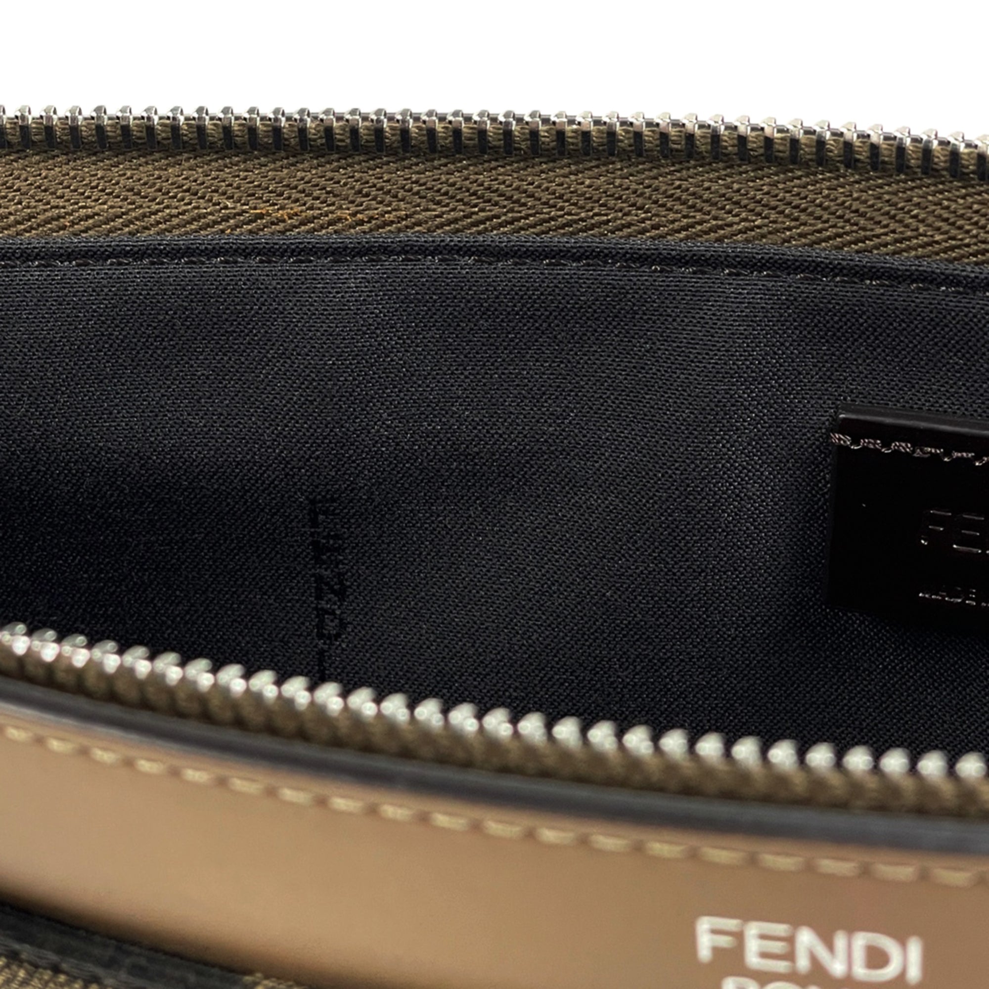 Fendi Zucca Brown Canvas Leather Clutch Bag (Pre-Owned)
