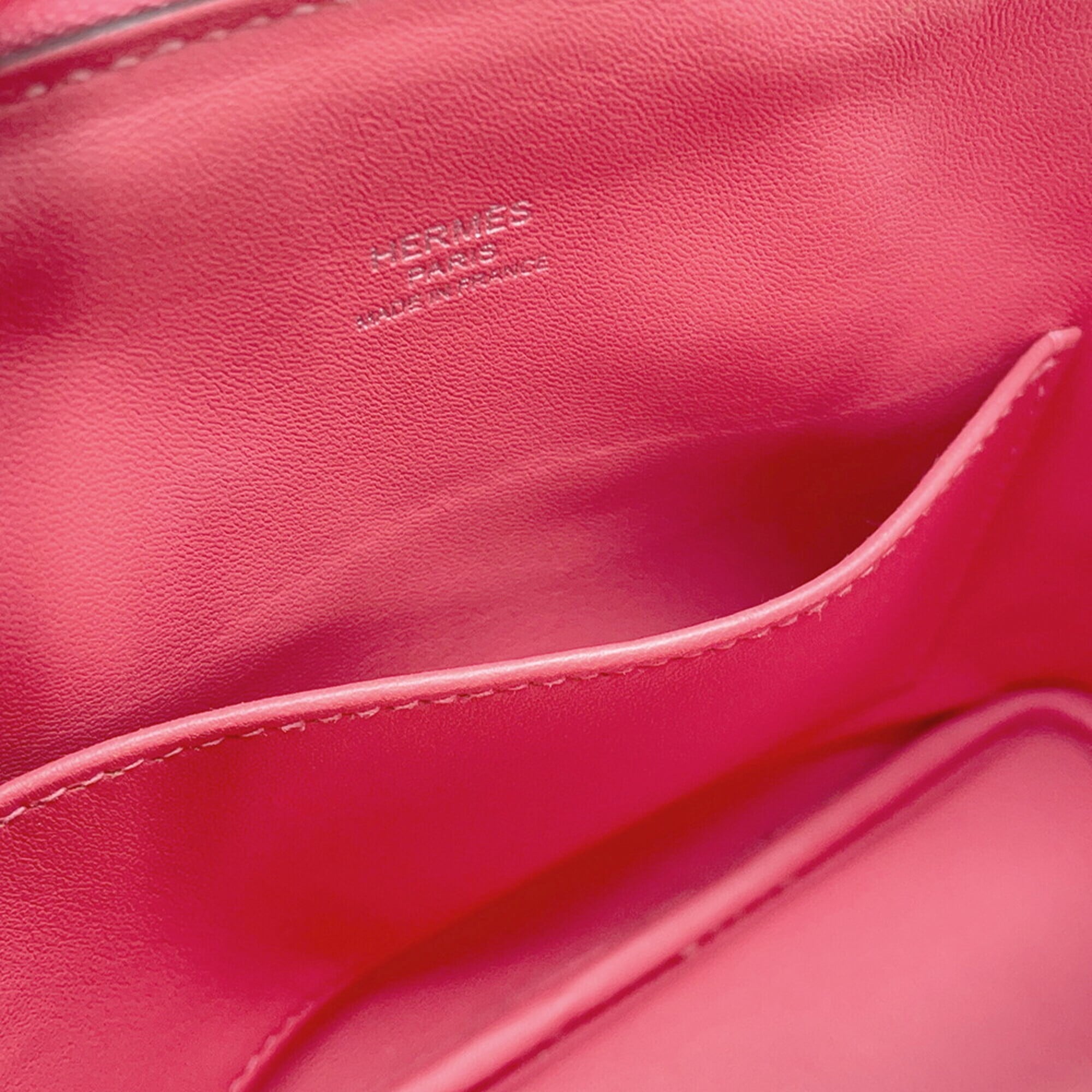 Hermes Bolide Rose Azalee Chevre Myzore Leather Handbag (Pre-Owned)