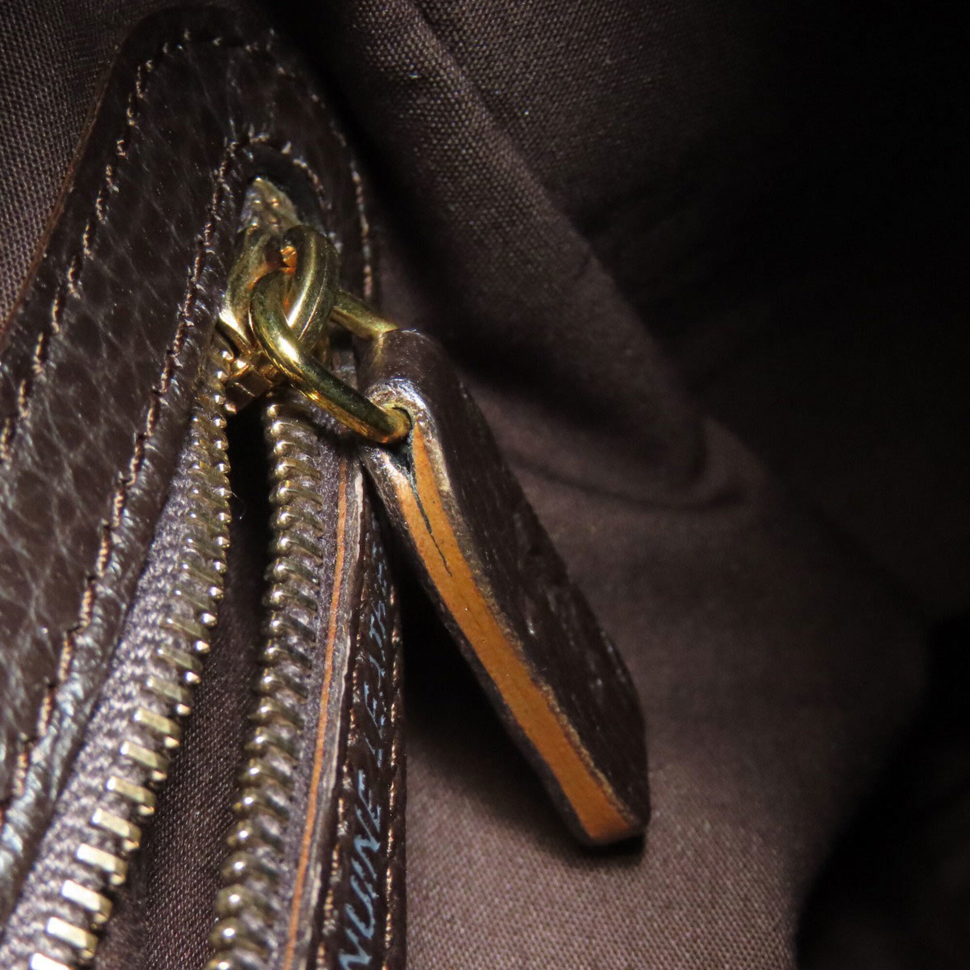 Tod's Dark Brown Leather Handbag (Pre-Owned)