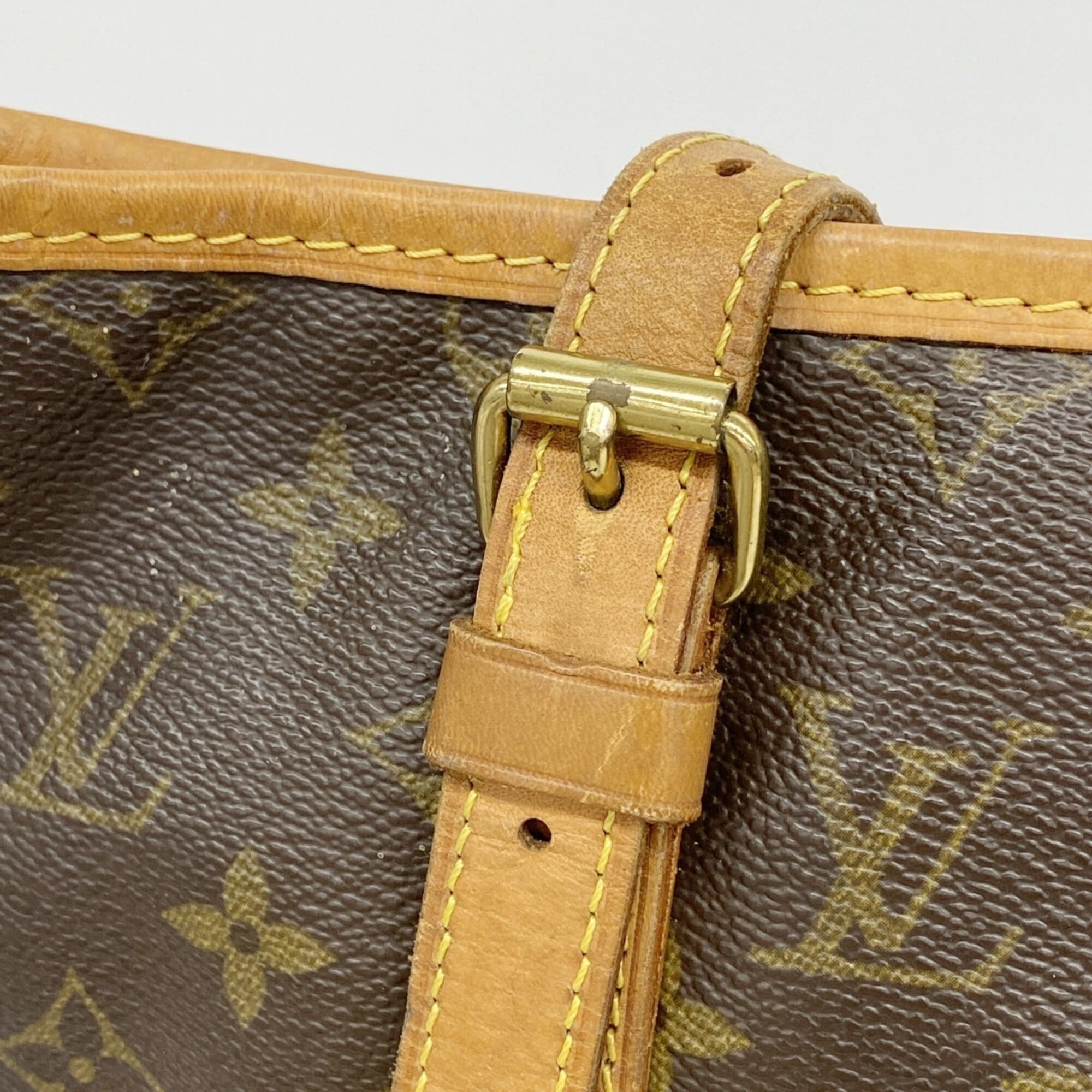 Louis Vuitton Brown Tote Bag (Pre-Owned)