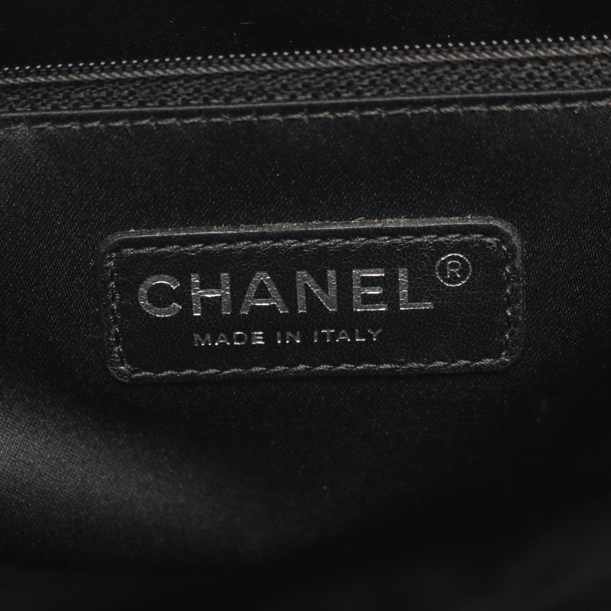Chanel Black Grained Calfskin Handbag Tote Bag (Pre-Owned)