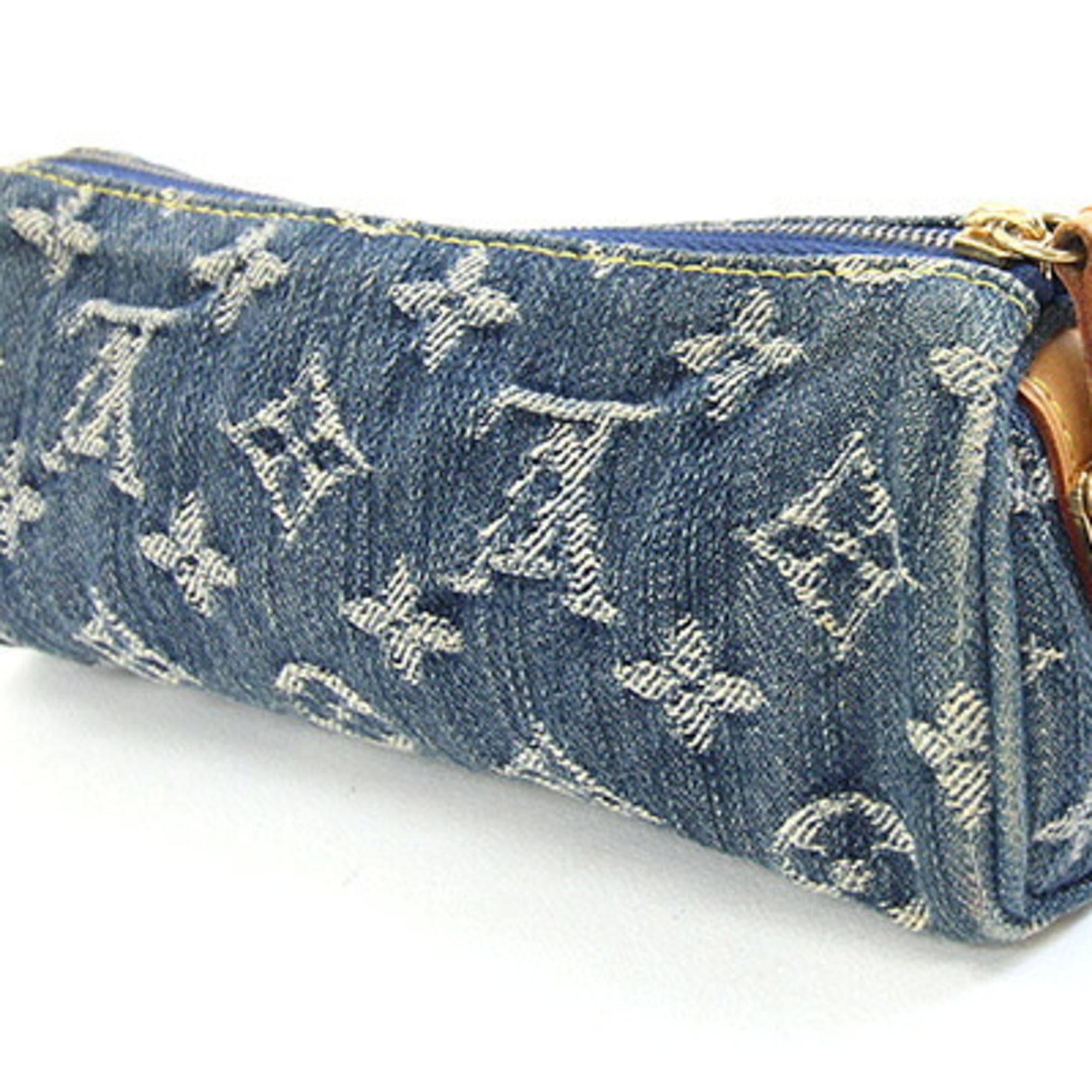 Louis Vuitton Blue Denim Handbag Pouch (Pre-Owned)