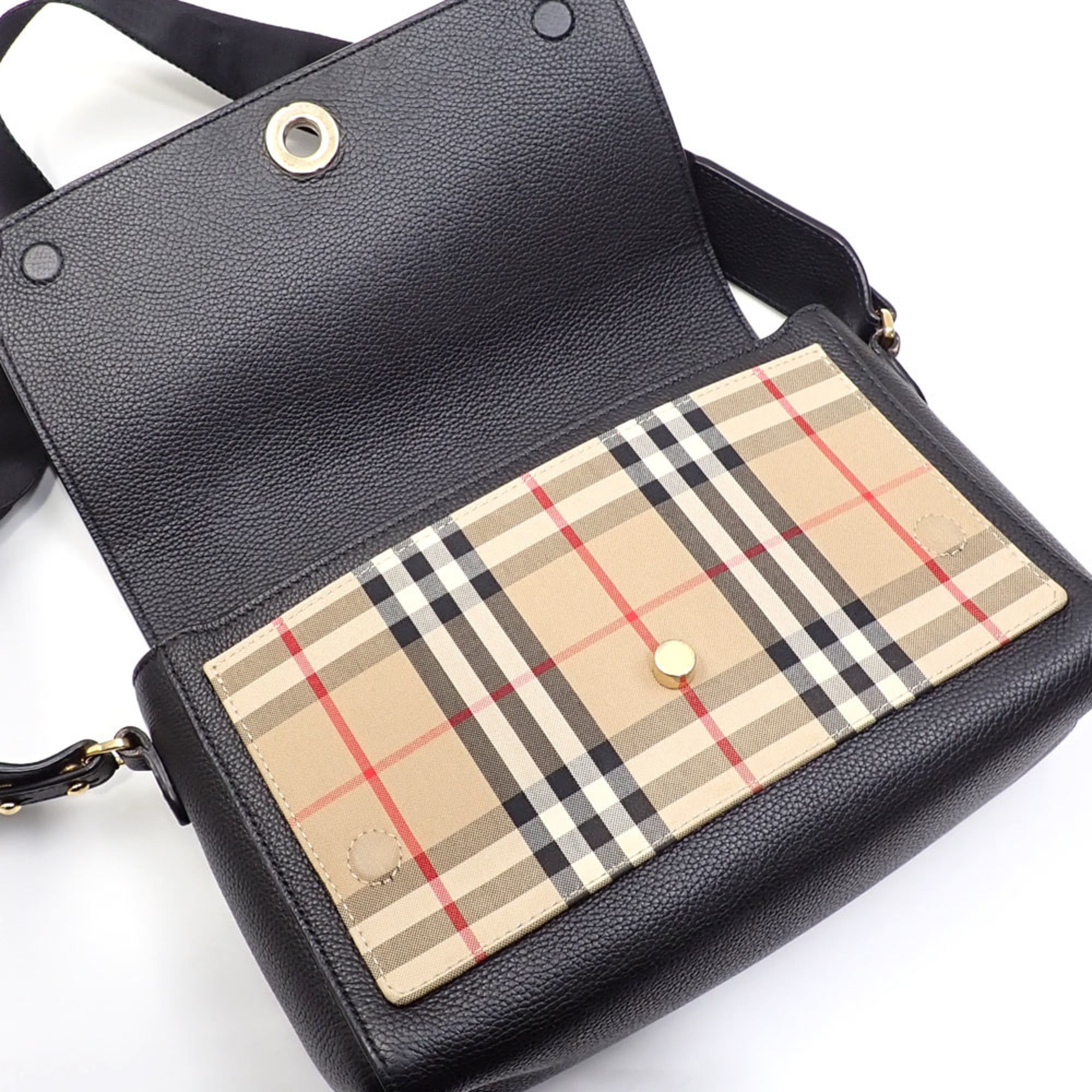 Burberry Beige Black Cotton Polyester Leather Shoulder Bag (Pre-Owned)