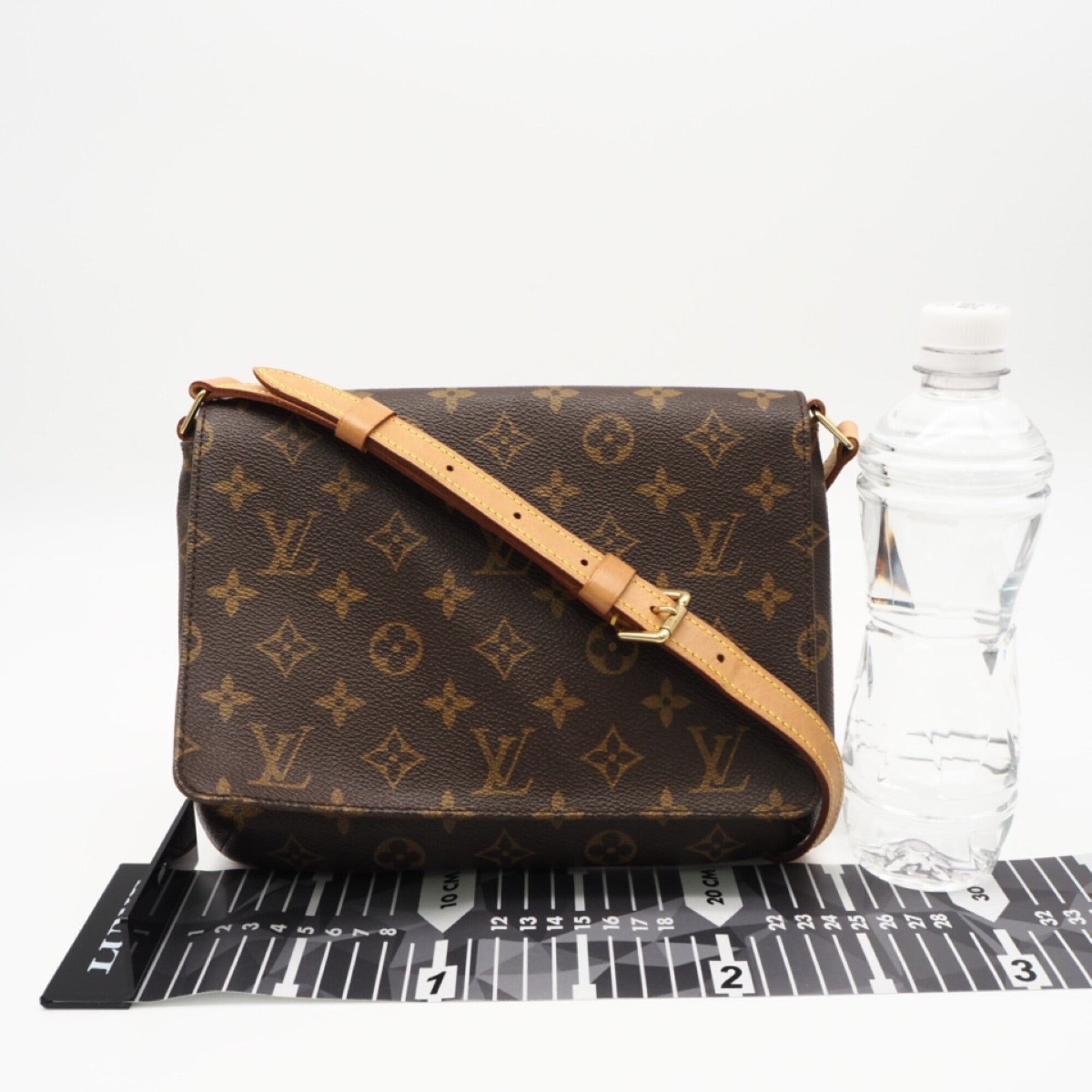 Louis Vuitton Monogram Brown Coated Canvas Leather Shoulder Bag (Pre-Owned)