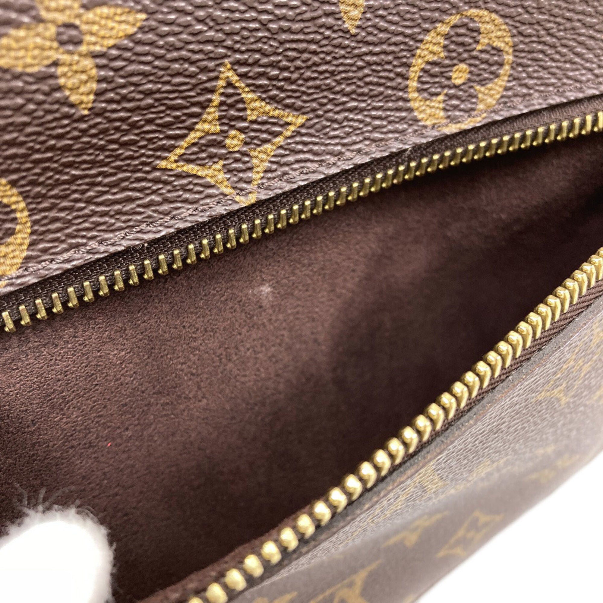 Louis Vuitton Monogram Monogram Monogram Handbag Pochette (Pre-Owned)