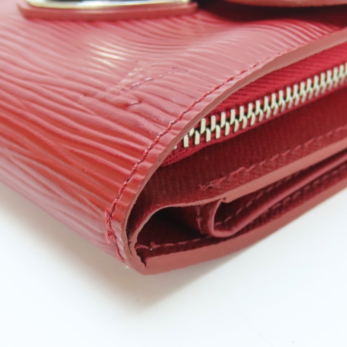Louis Vuitton Ruby Epi Leather Wallet (Tri-Fold) (Pre-Owned)