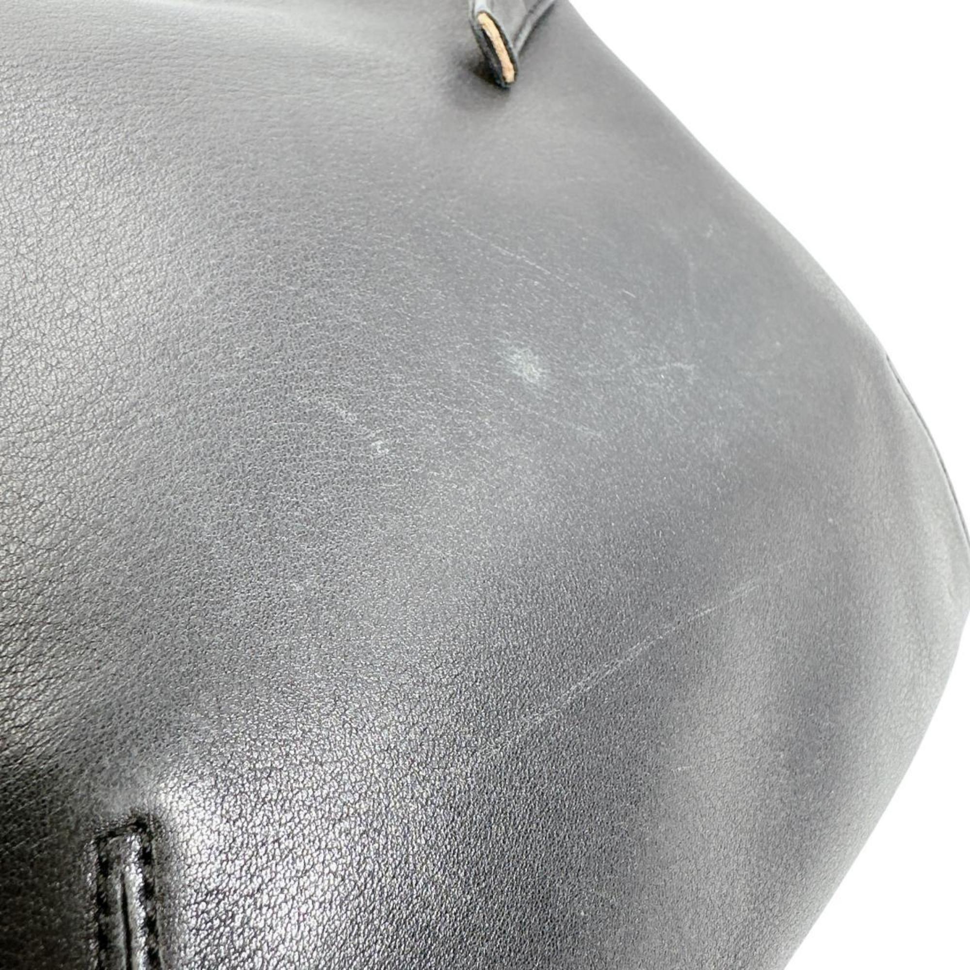Coach Black Leather Shoulder Bag (Pre-Owned)