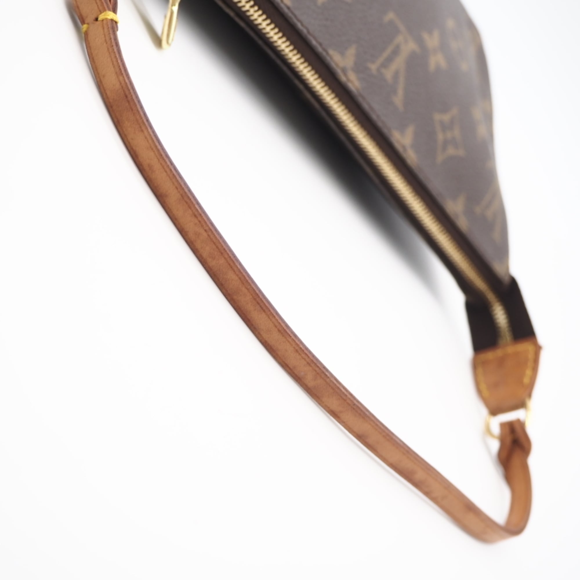 Louis Vuitton Monogram Beige Brown Coated Canvas Leather Handbag Pochette (Pre-Owned)