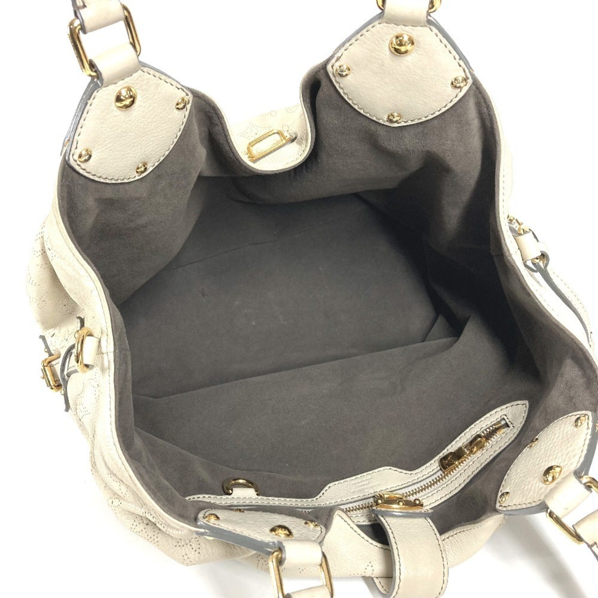 Louis Vuitton Mahina White Mahina Leather Handbag Shoulder Bag (Pre-Owned)