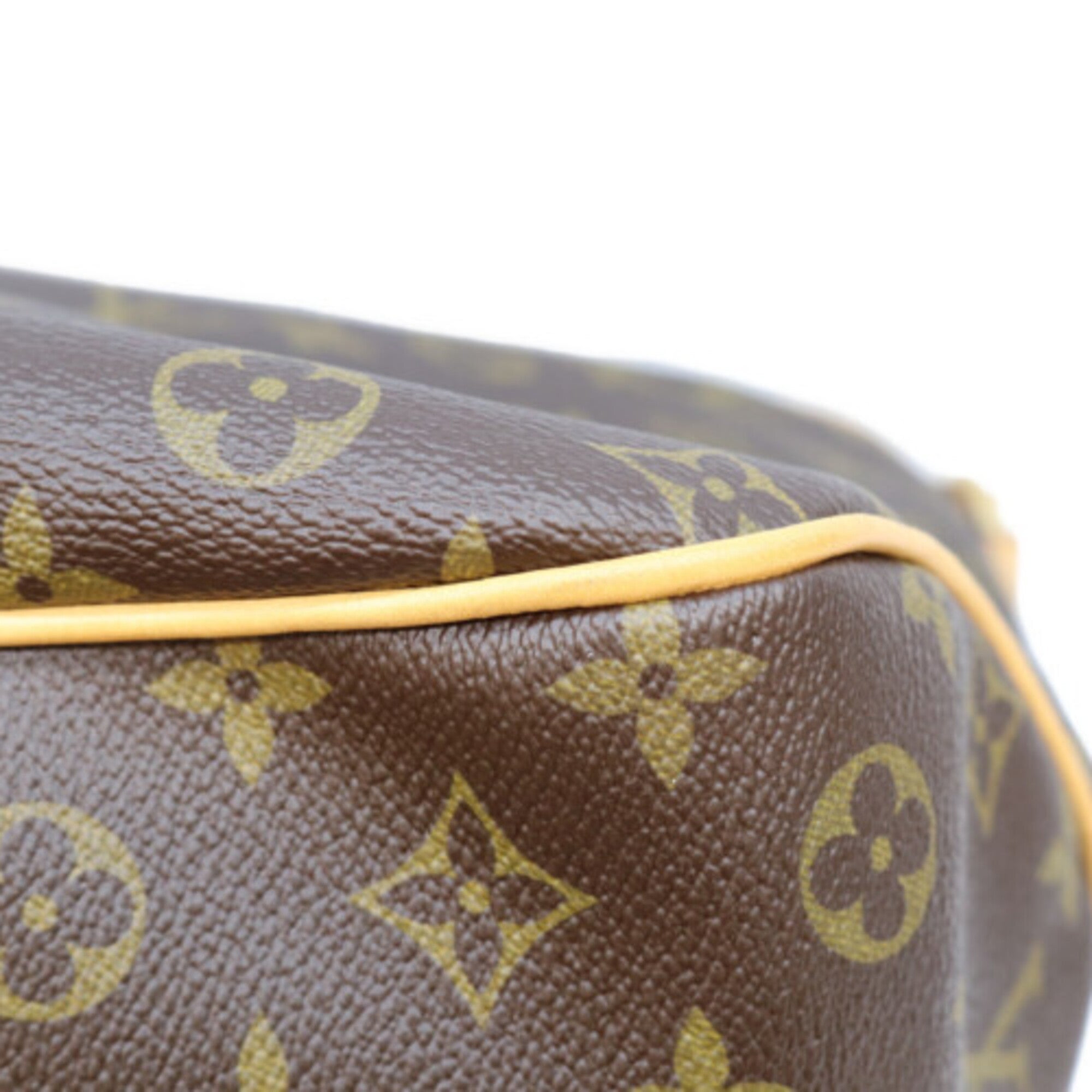 Louis Vuitton Brown Monogram Shoulder Bag (Pre-Owned)