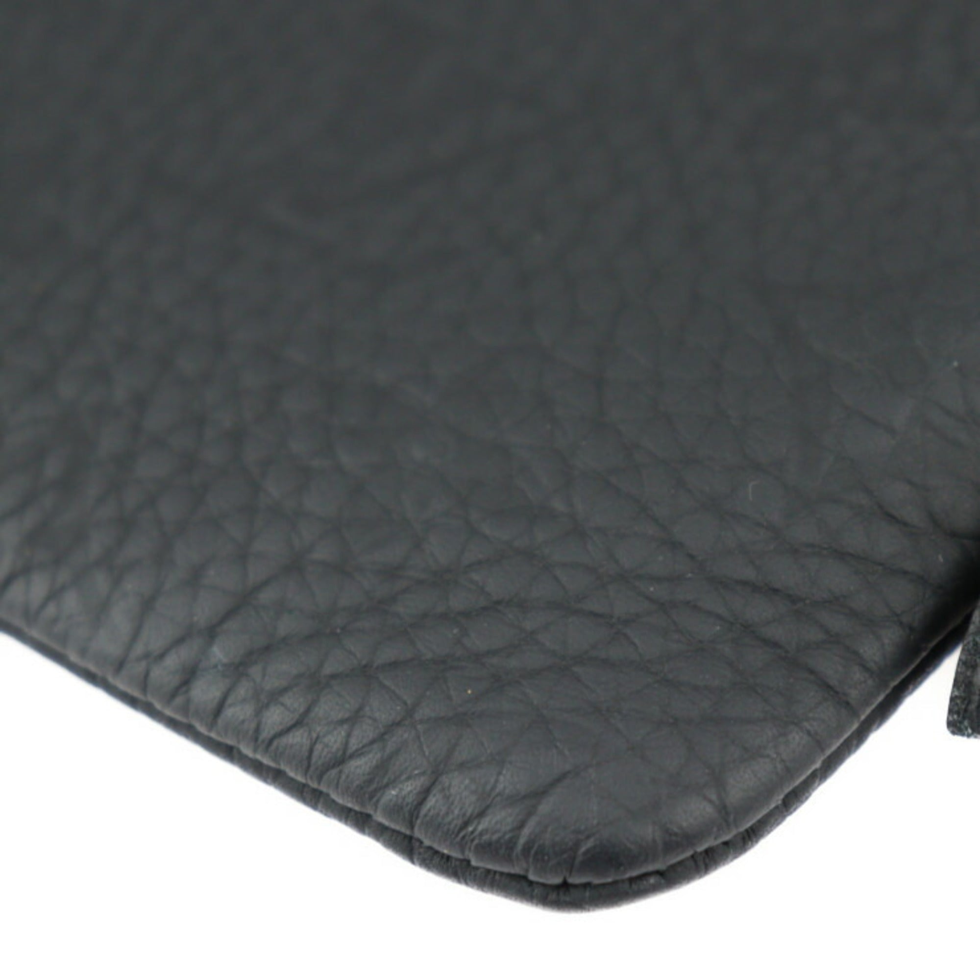 Louis Vuitton Black Leather Clutch Bag (Pre-Owned)