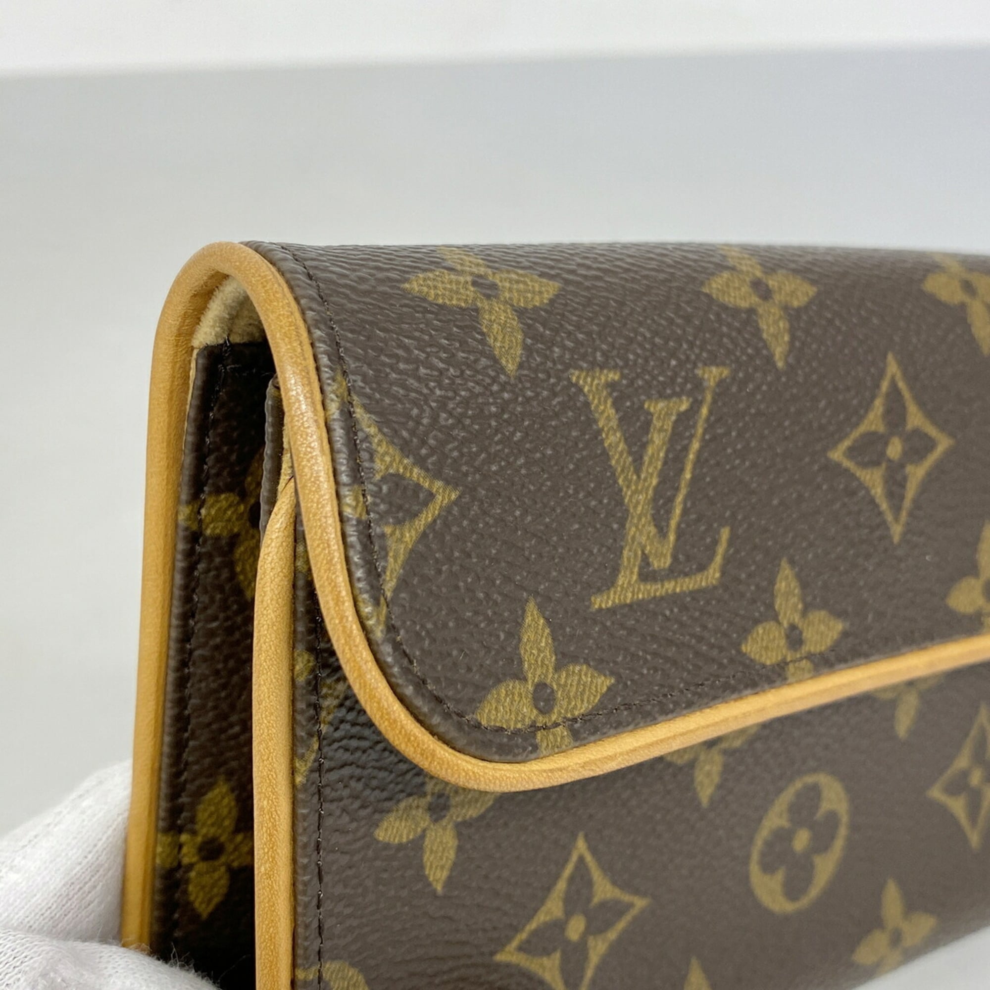 Louis Vuitton Brown Fanny Pack (Pre-Owned)