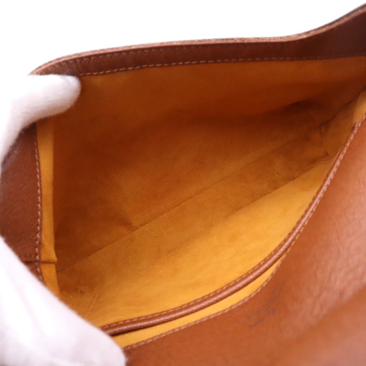 Louis Vuitton Beige Brown Coated Canvas Leather Shoulder Bag (Pre-Owned)
