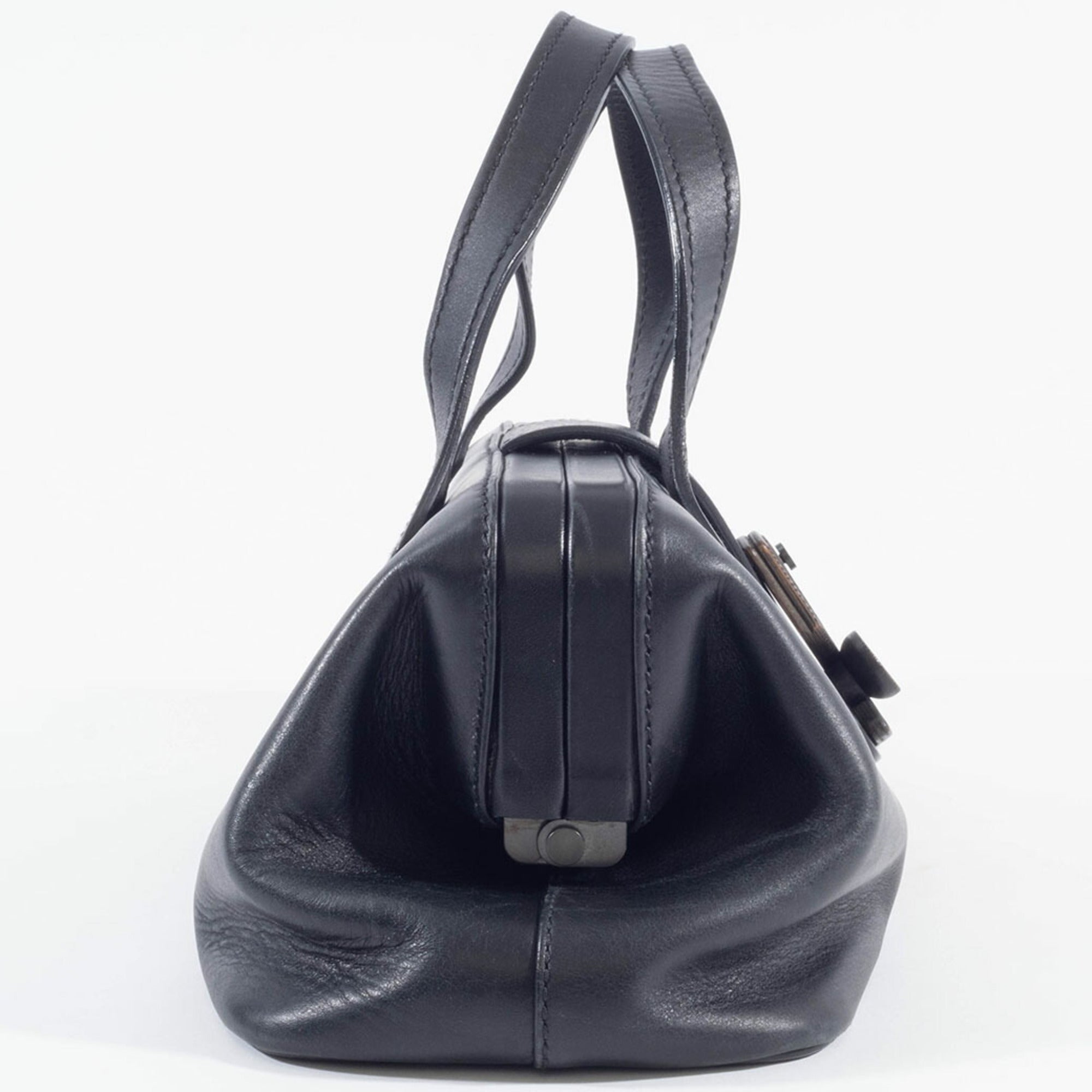 Gucci Black Leather Handbag (Pre-Owned)