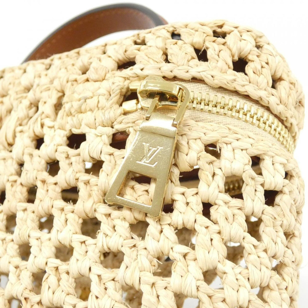 Louis Vuitton Beige Raffia Leather Handbag Pouch Shoulder Bag (Pre-Owned)