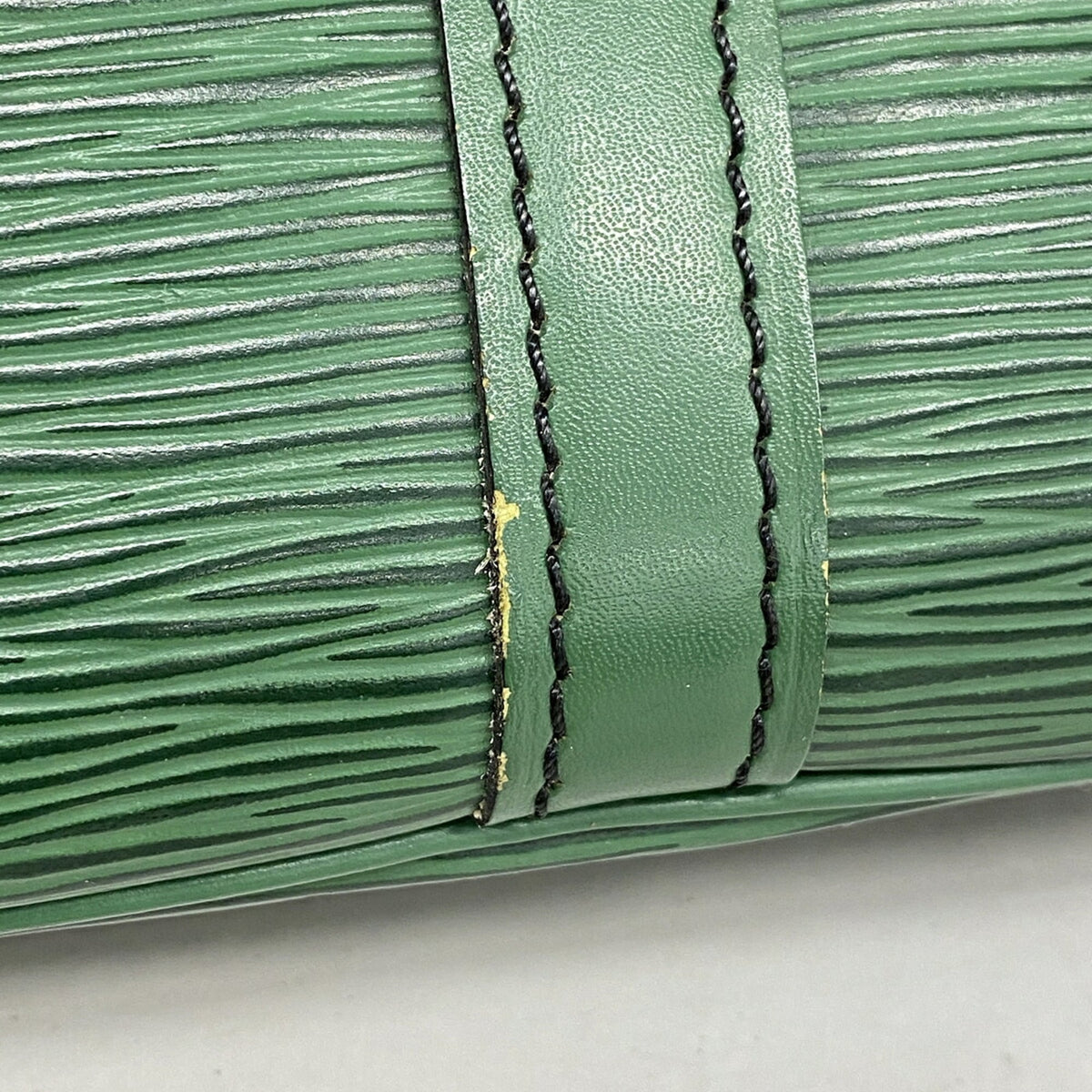 Louis Vuitton Borneo Green Briefcase (Pre-Owned)