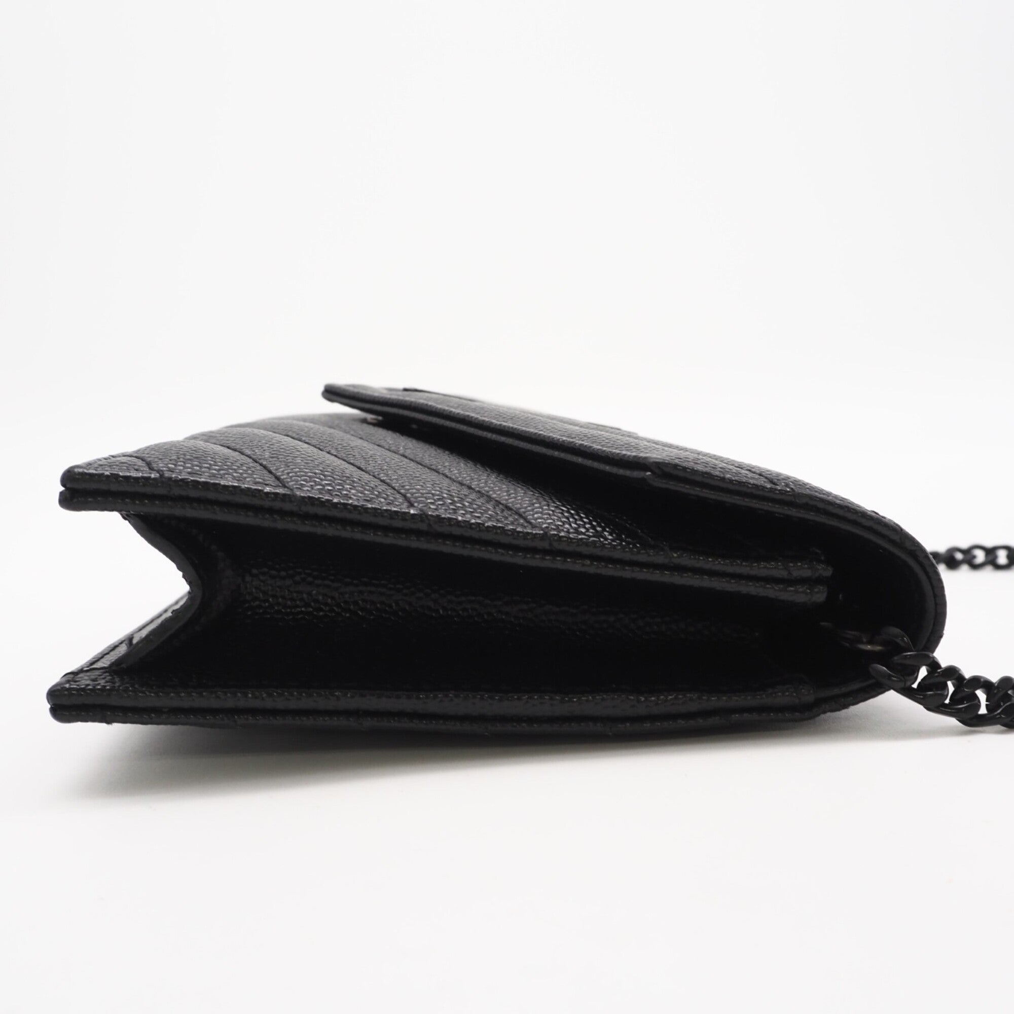 Yves Saint Laurent Cassandre Black Leather Shoulder Bag (Pre-Owned)