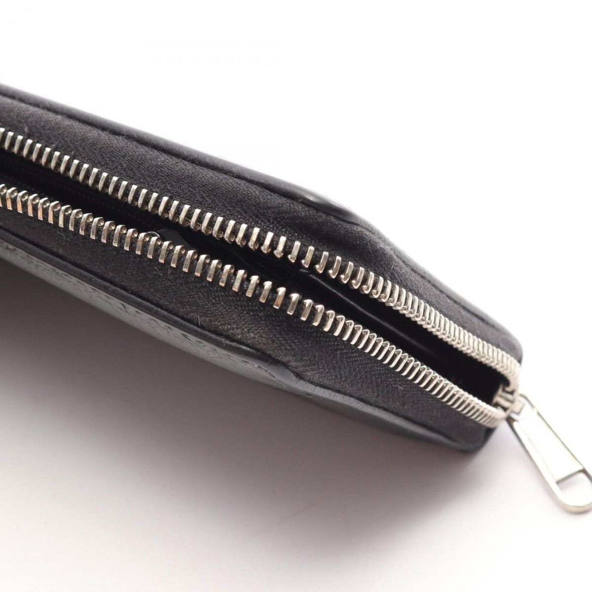 Gucci Black Leather Long Wallet (Bi-Fold) (Pre-Owned)