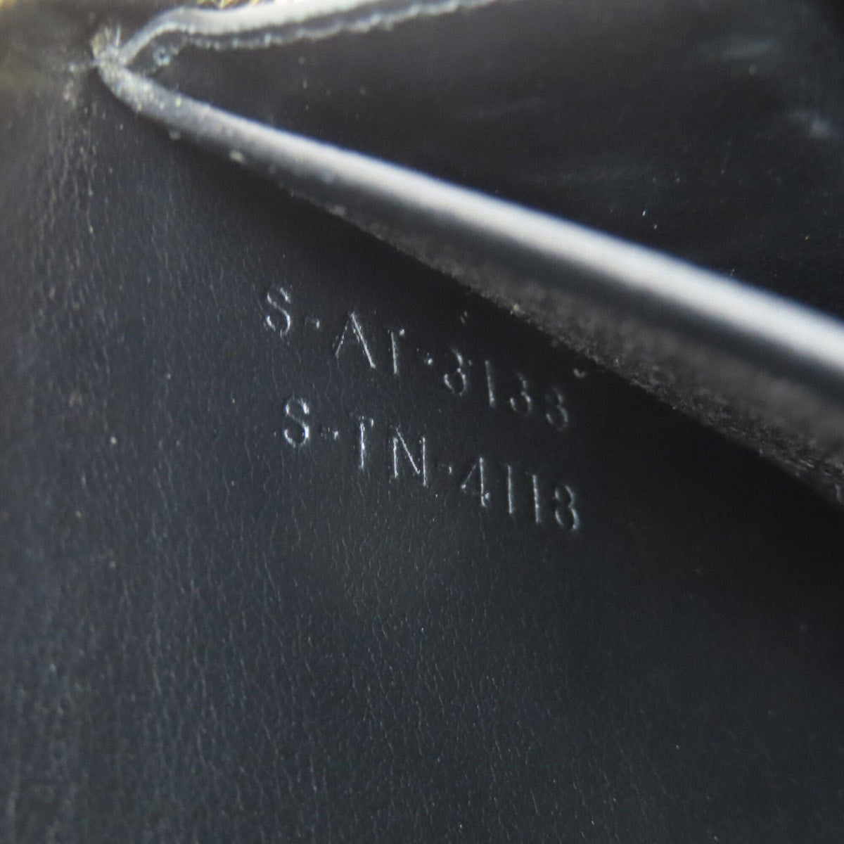 Celine Black Leather Long Wallet (Bi-Fold) (Pre-Owned)