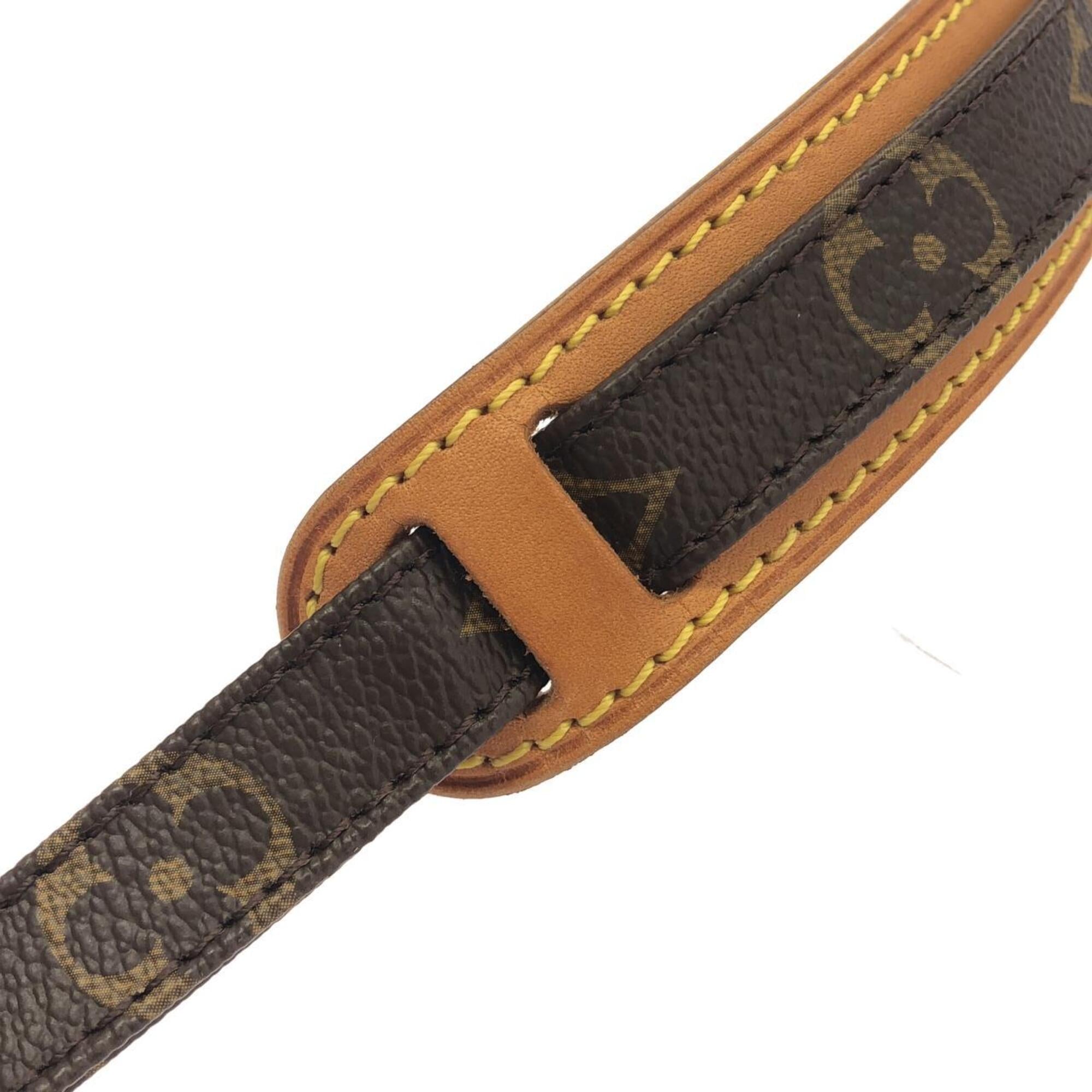 Louis Vuitton Marron Coated Canvas Shoulder Bag (Pre-Owned)
