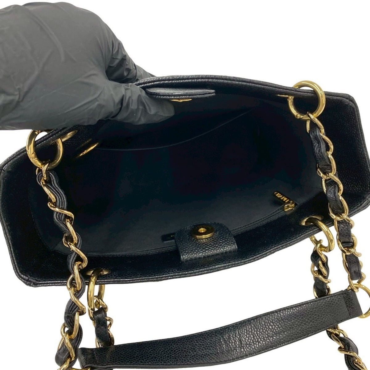 Chanel Black Grained Calfskin Tote Bag (Pre-Owned)