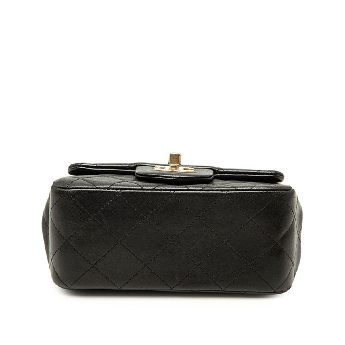Chanel Matelasse Black Leather Shoulder Bag (Pre-Owned)