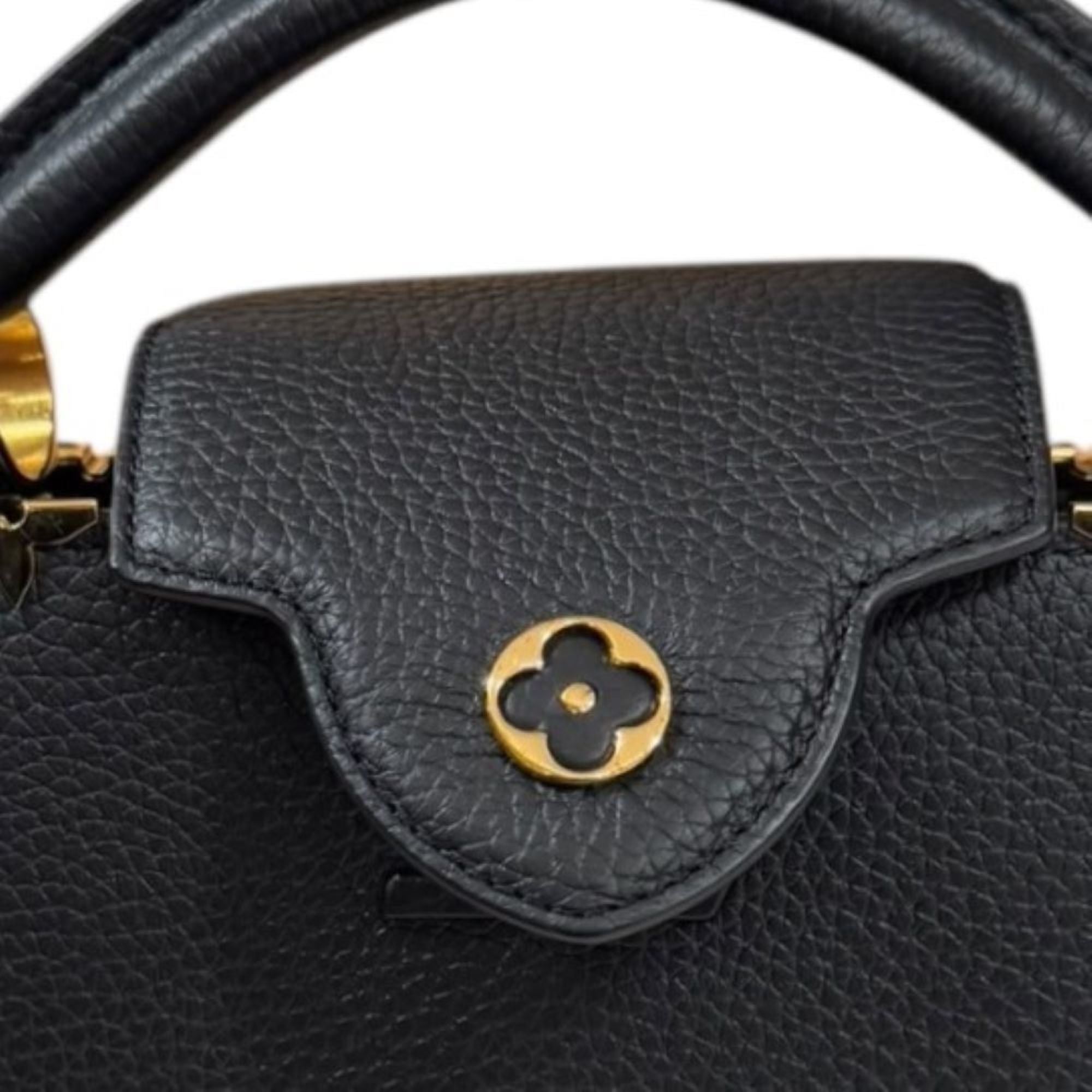 Louis Vuitton Black Noir Leather Shoulder Bag (Pre-Owned)