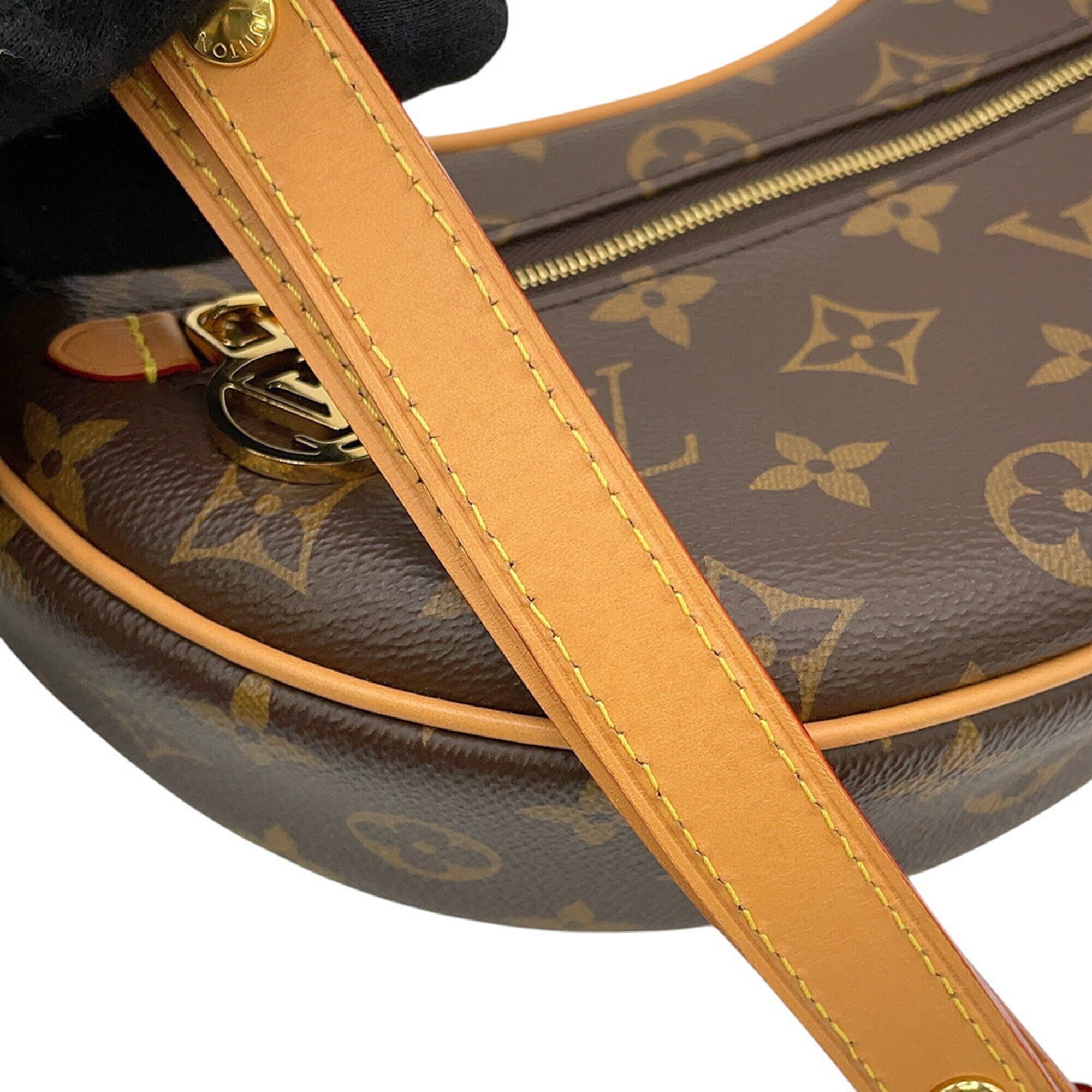Louis Vuitton Beige Monogram Handbag Shoulder Bag (Pre-Owned)