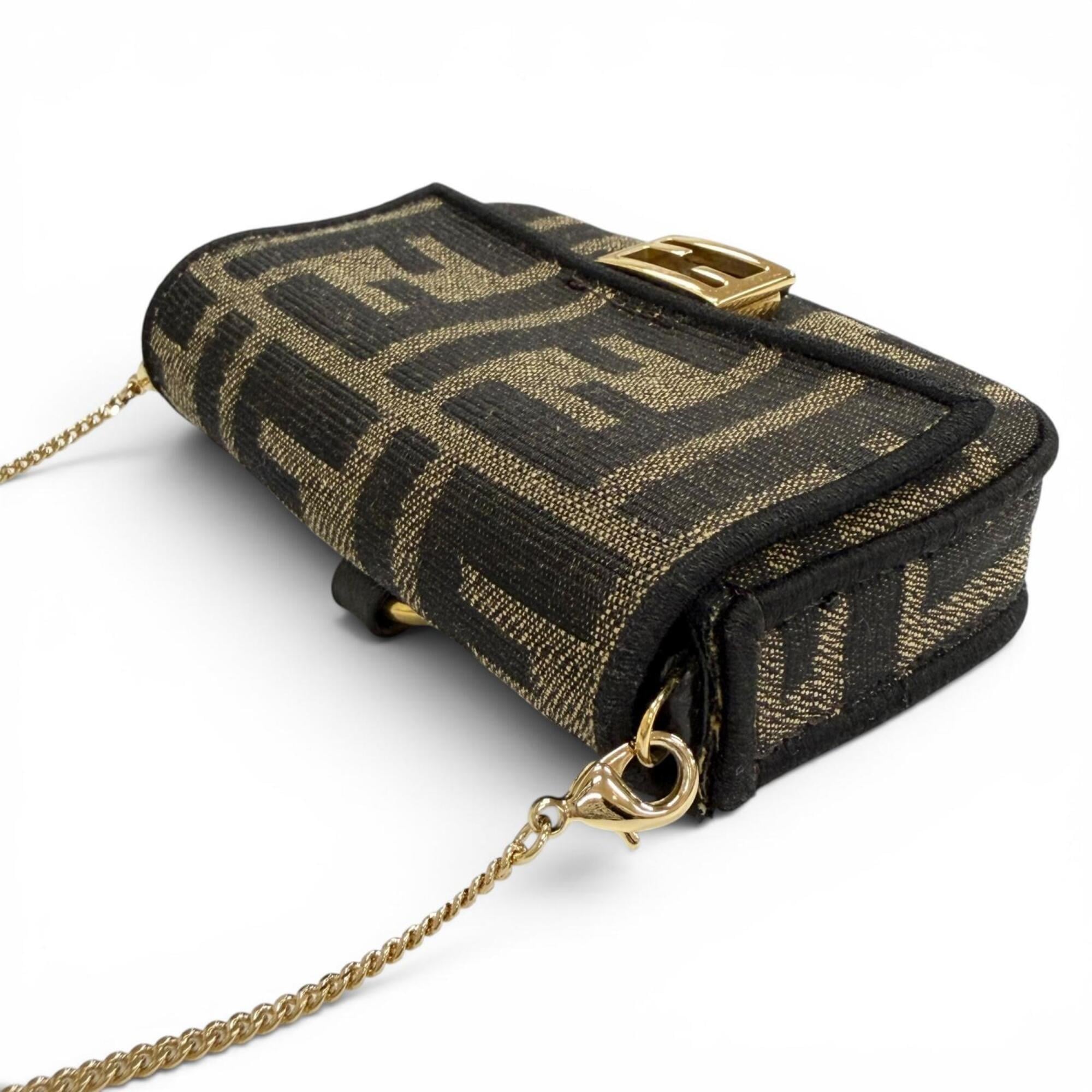 Fendi Brown Pouch (Pre-Owned)