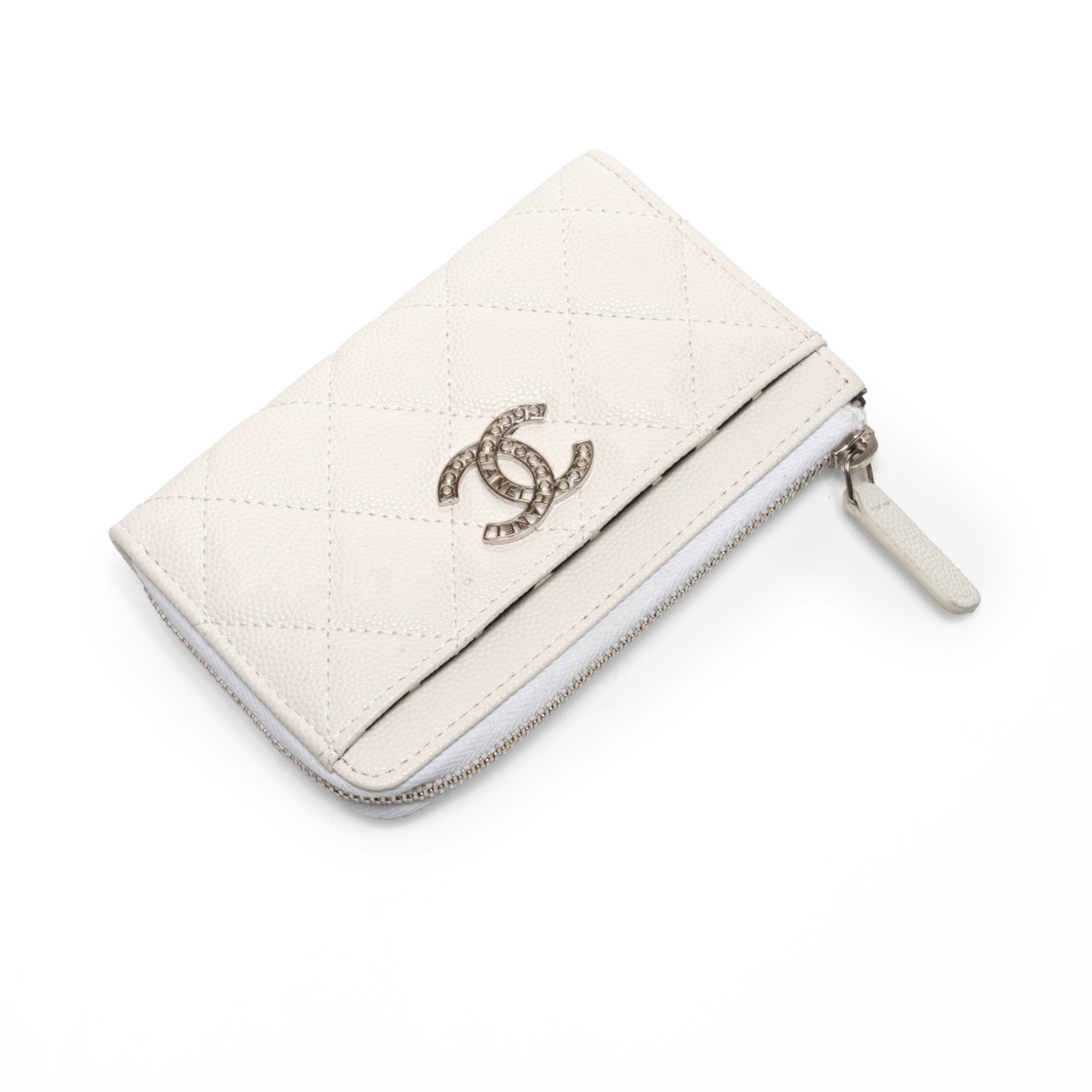 Chanel Matelasse White Grained Calfskin Coin Purse/Coin Case (Pre-Owned)
