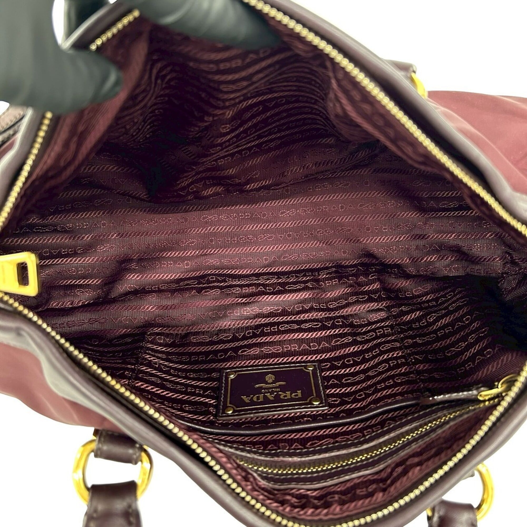 Prada Red Color Wine Leather Nylon Handbag Shoulder Bag (Pre-Owned)