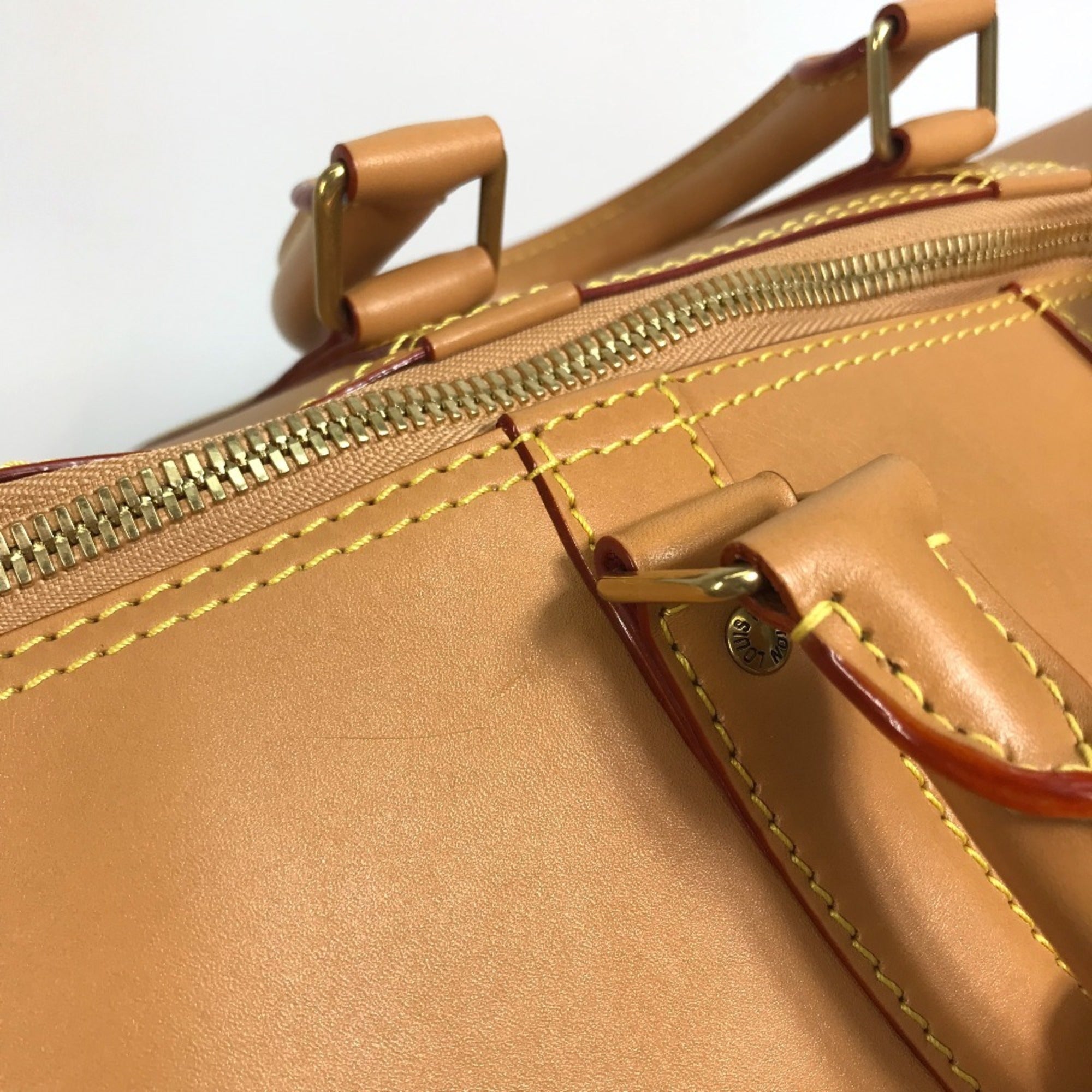 Louis Vuitton Beige Leather Boston Bag (Pre-Owned)