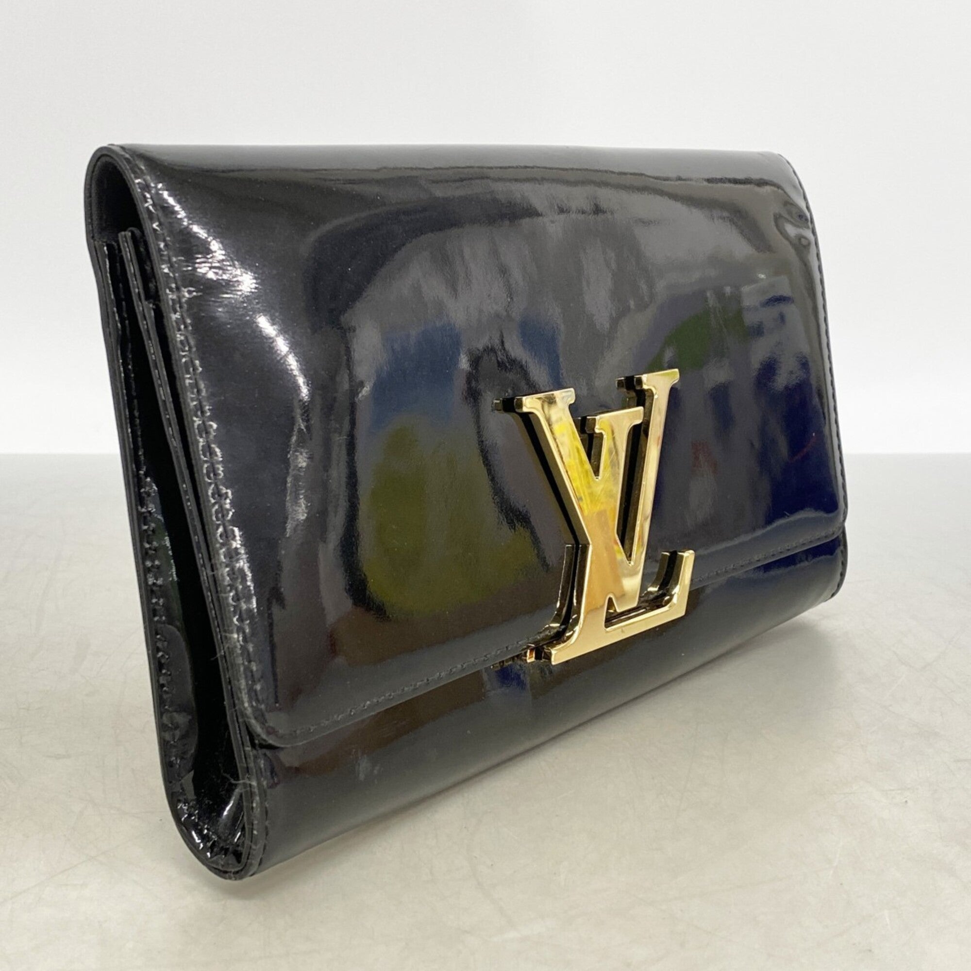 Louis Vuitton Black Clutch Bag (Pre-Owned)