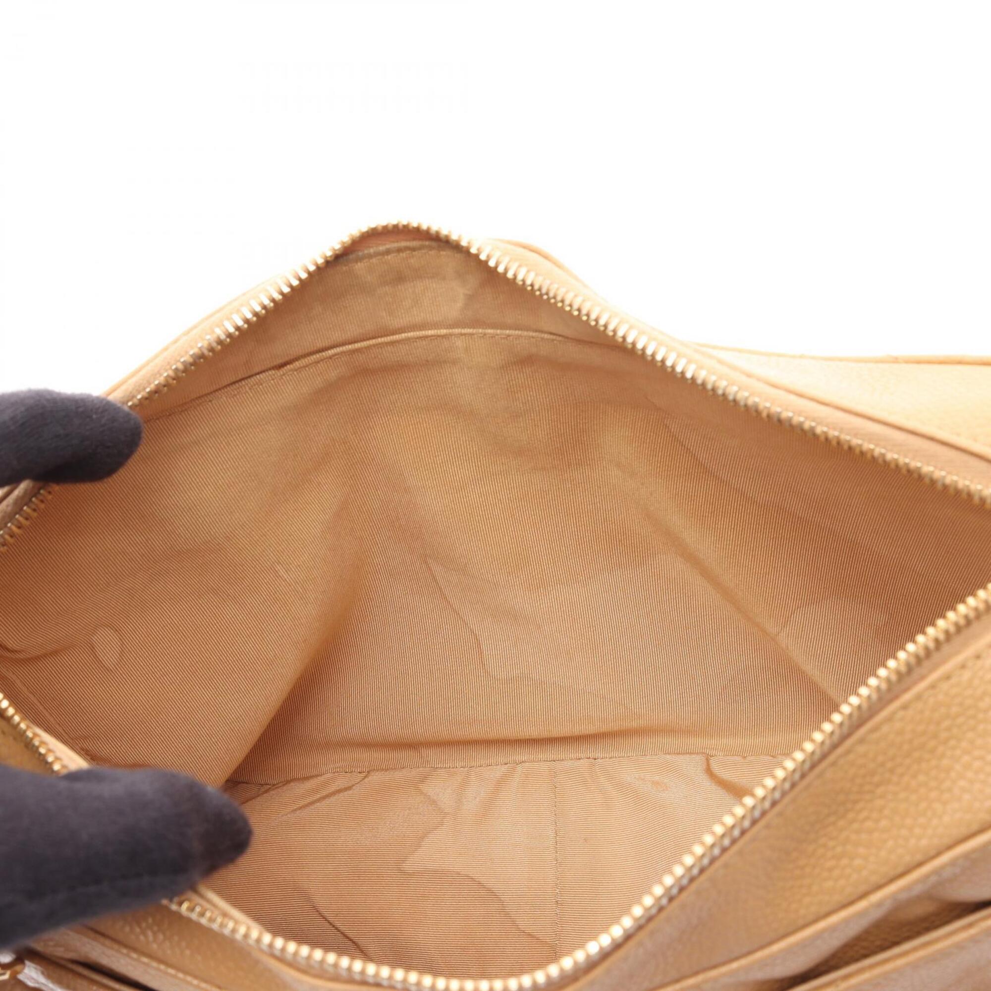 Chanel Beige Leather Handbag Shoulder Bag (Pre-Owned)